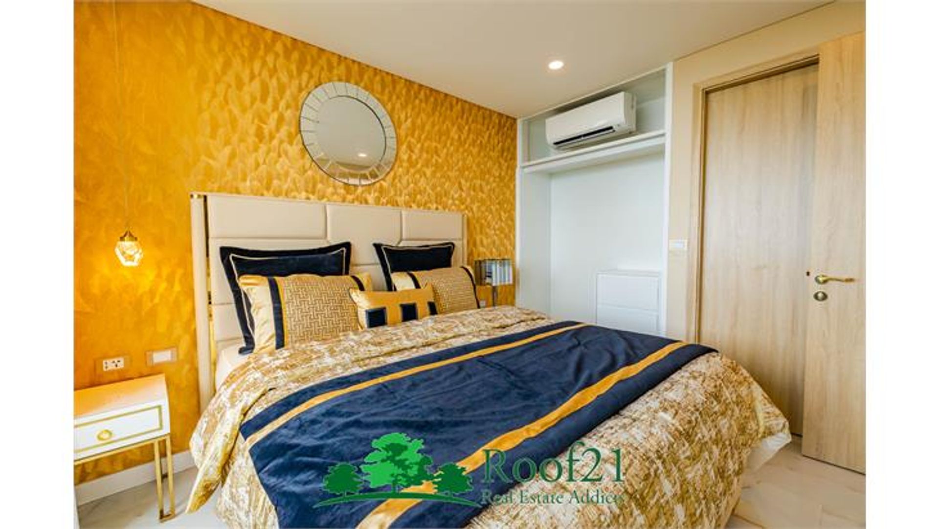 Condominium in Ban Laem Mai Ruak, Chon Buri 11178846