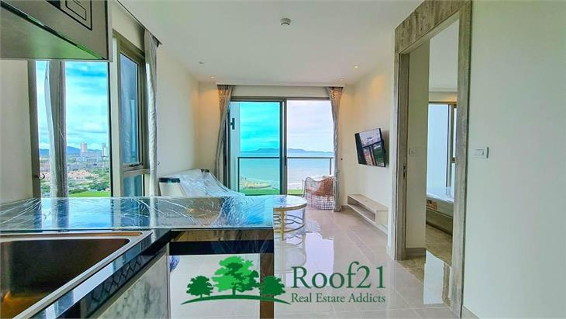 Condominium in Ban Nong Sakae, Chon Buri 11178922