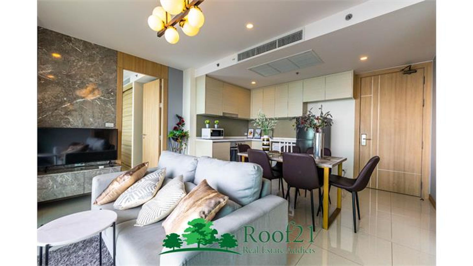 Condominium in Ban Laem Mai Ruak, Chon Buri 11178928