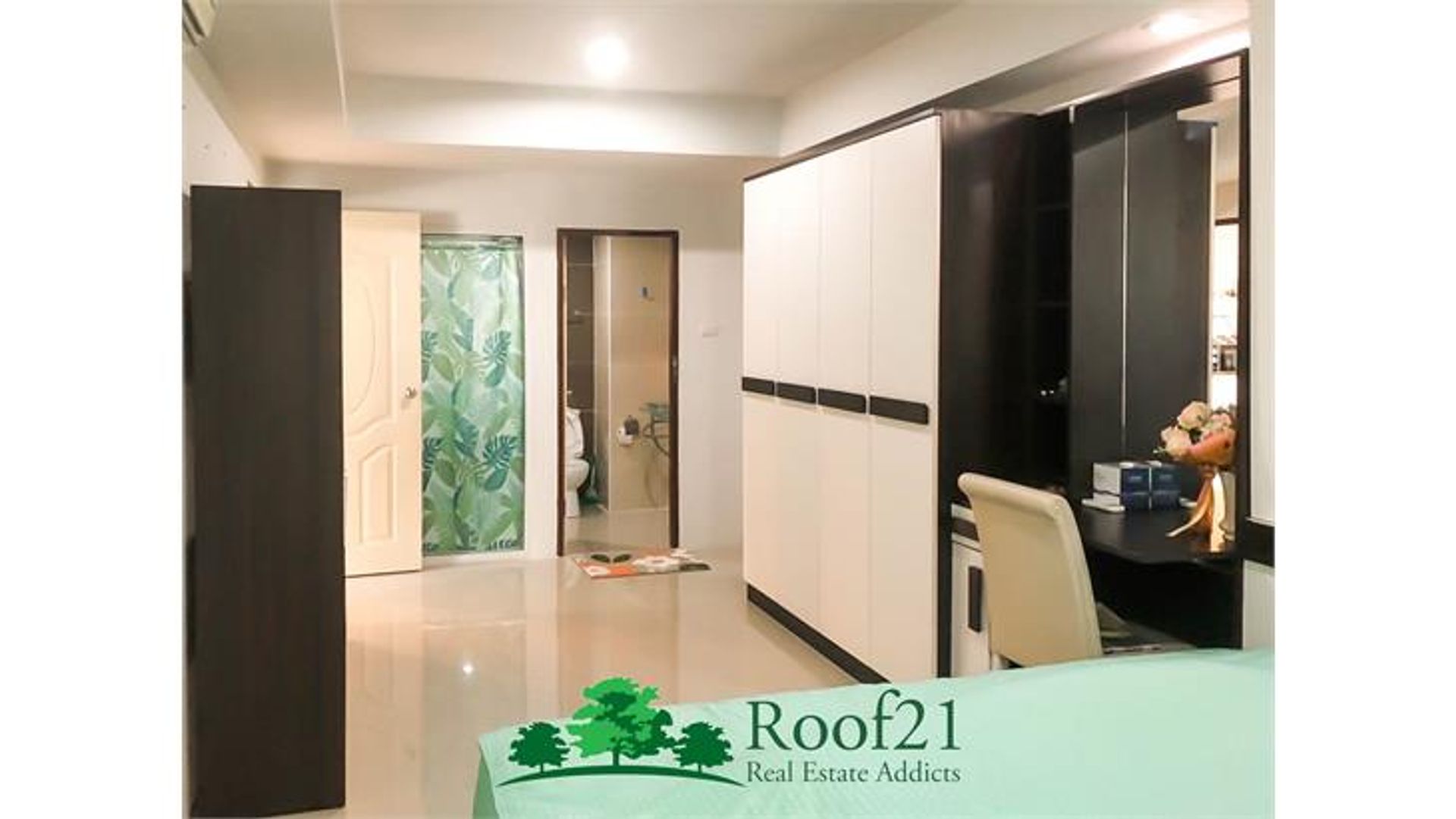 Condominium in Ban Khao Noi, Chon Buri 11178982