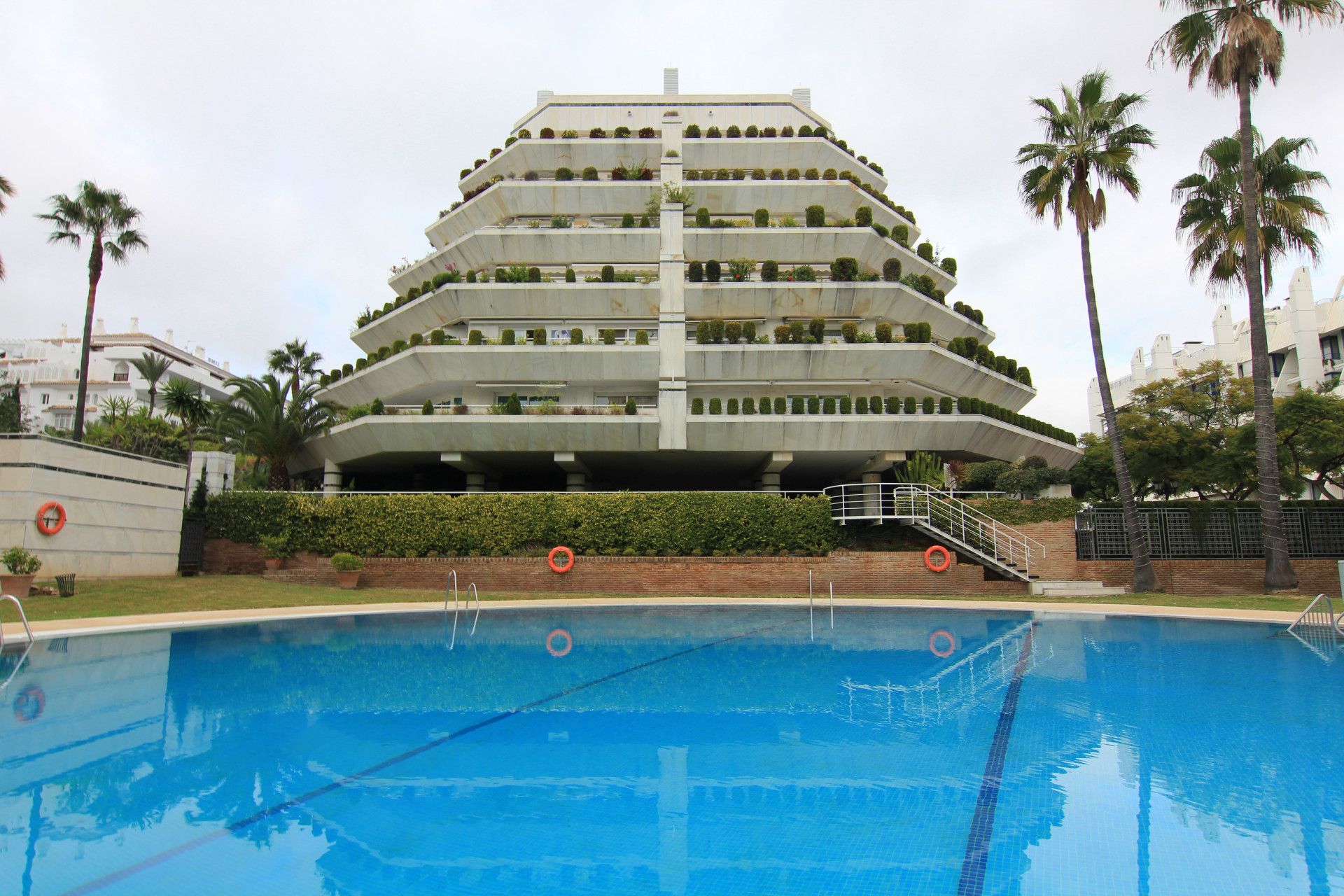 Condominium dans Marbella, Andalucía 11179133