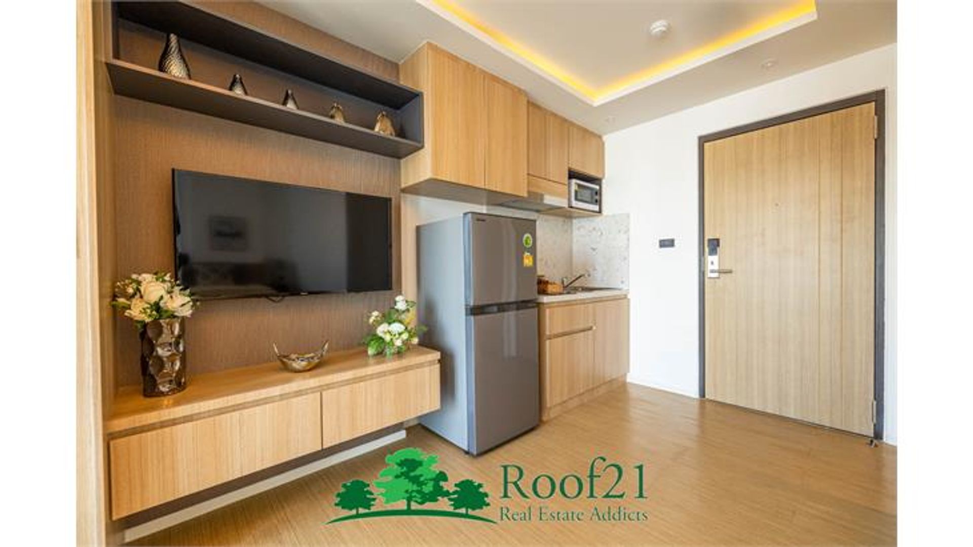 Condominium in Tambon Nikhom Phatthana, Chang Wat Rayong 11179142