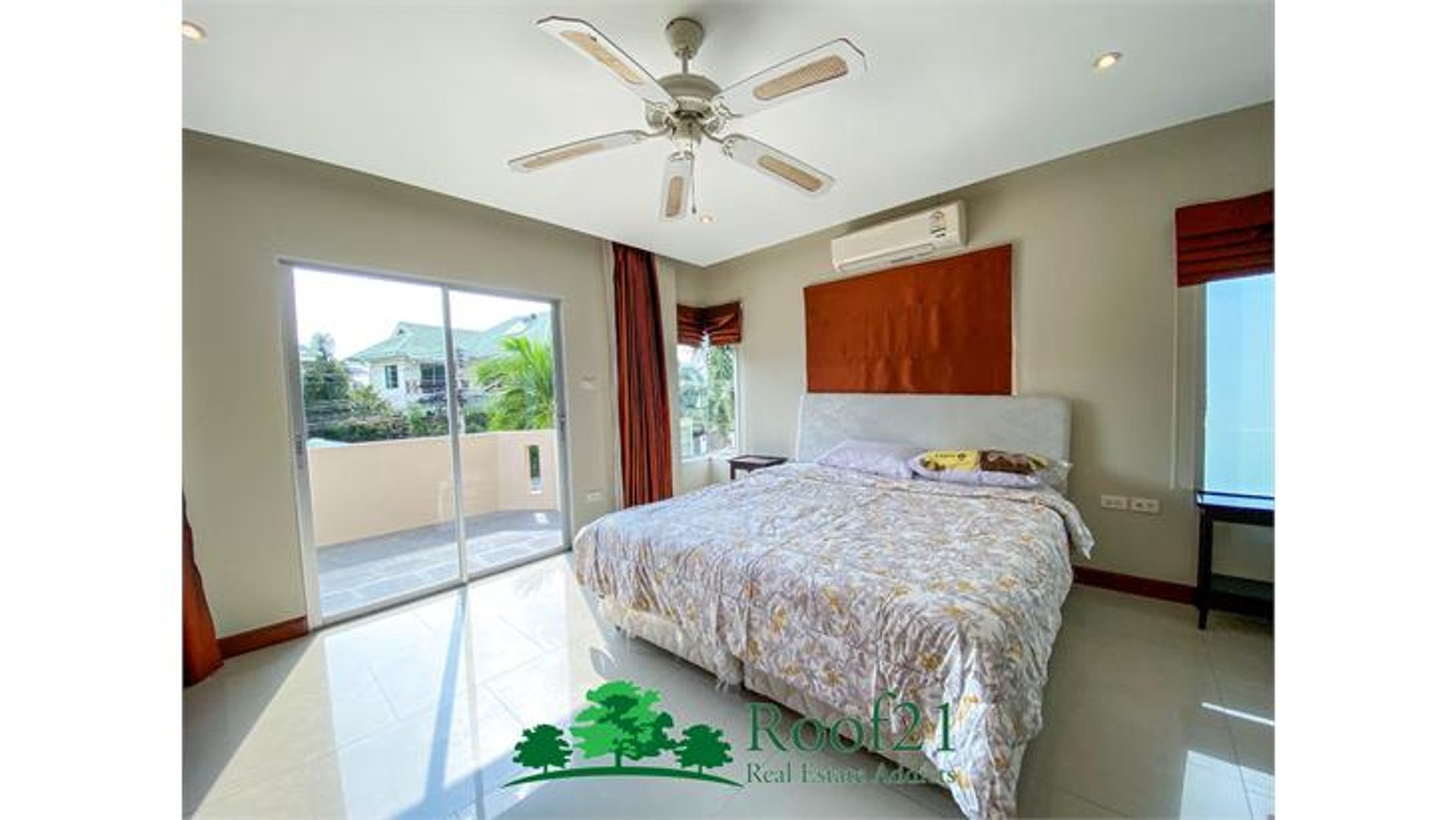 Condominium in Muang Pattaya, Chang Wat Chon Buri 11179259