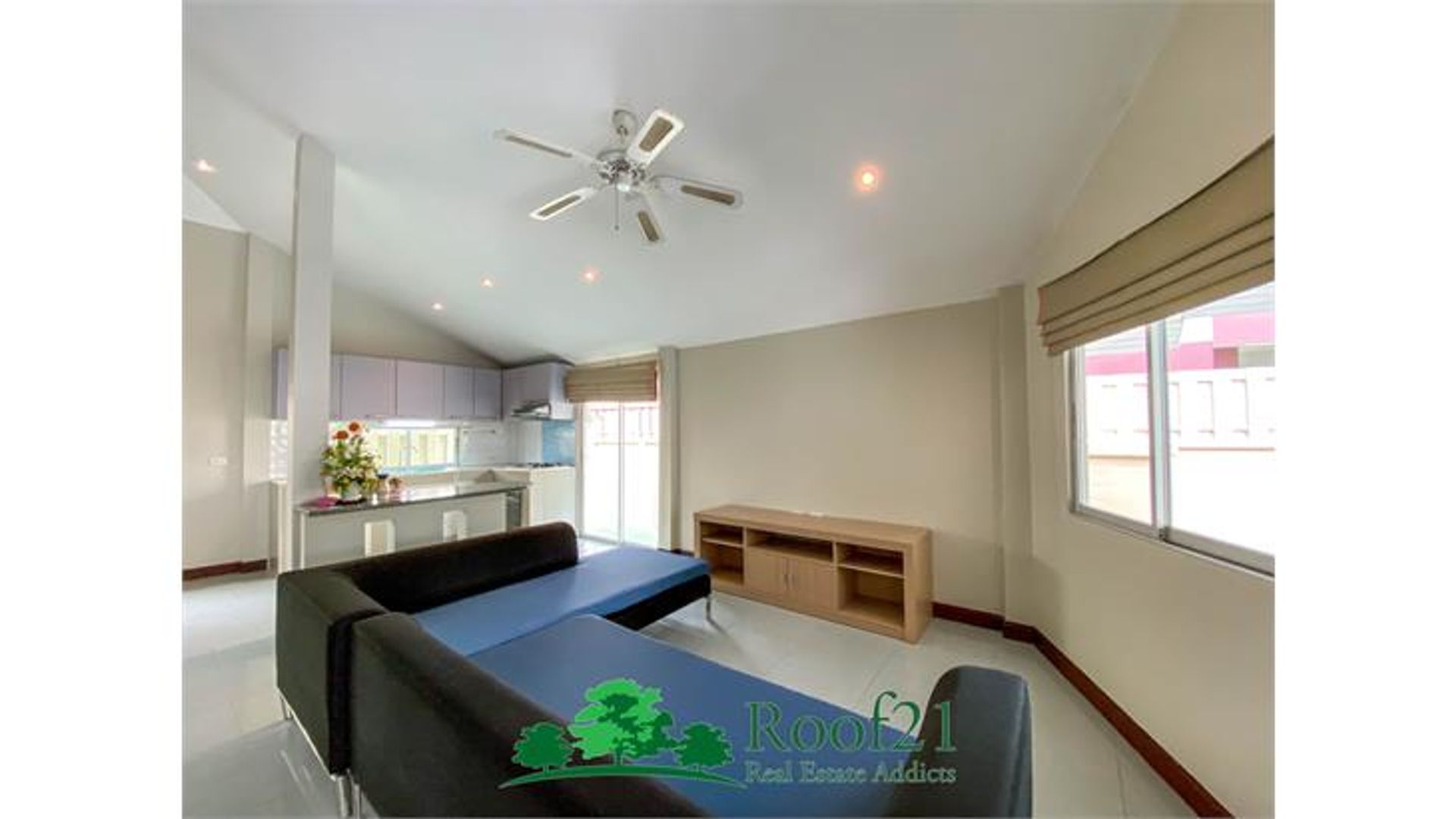 Condominio en Ban Phatthaya Tai, Chonburi 11179259