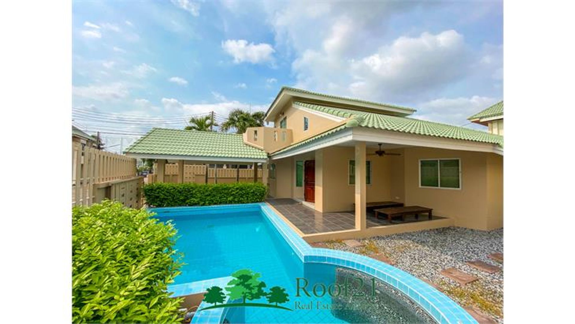 Condominio nel Divieto Phatthaya Tai, Chon Buri 11179259