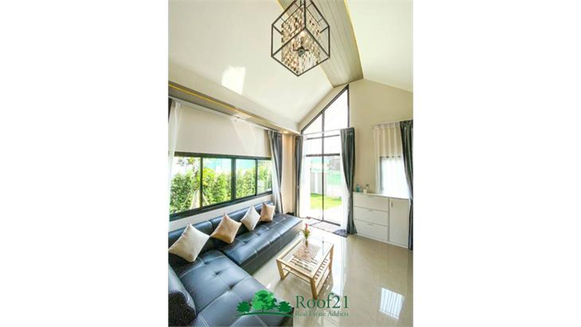 House in Nikhom Phattana, Rayong 11179408