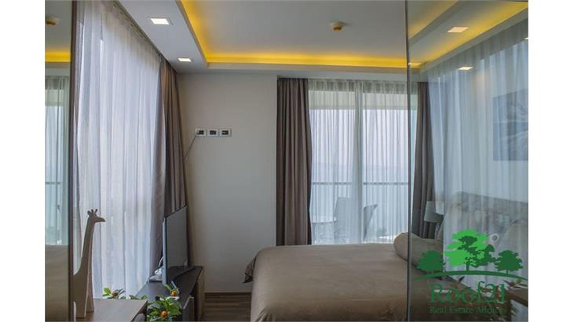 Condominium dans Ban Phatthaya Tai, Chonburi 11179474