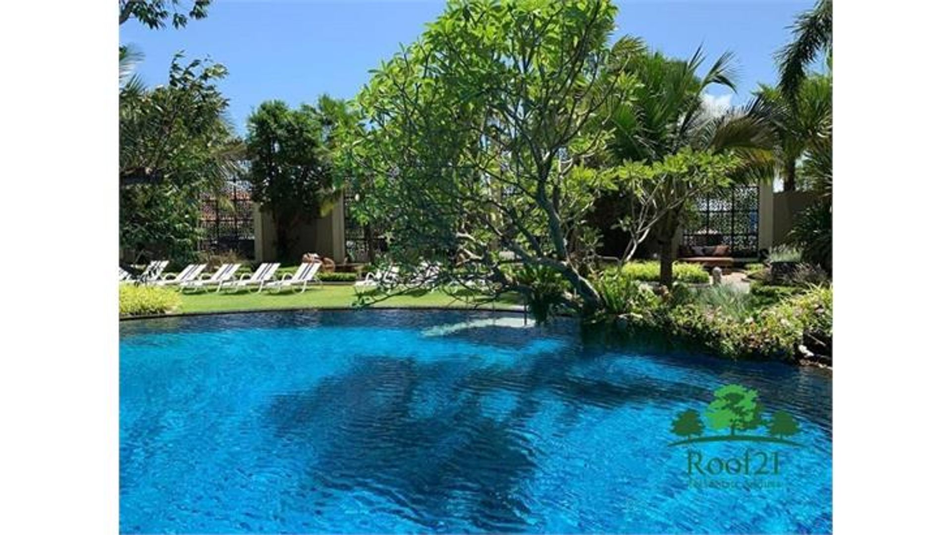 Condominium in Ban Thung Kha, Chon Buri 11179507