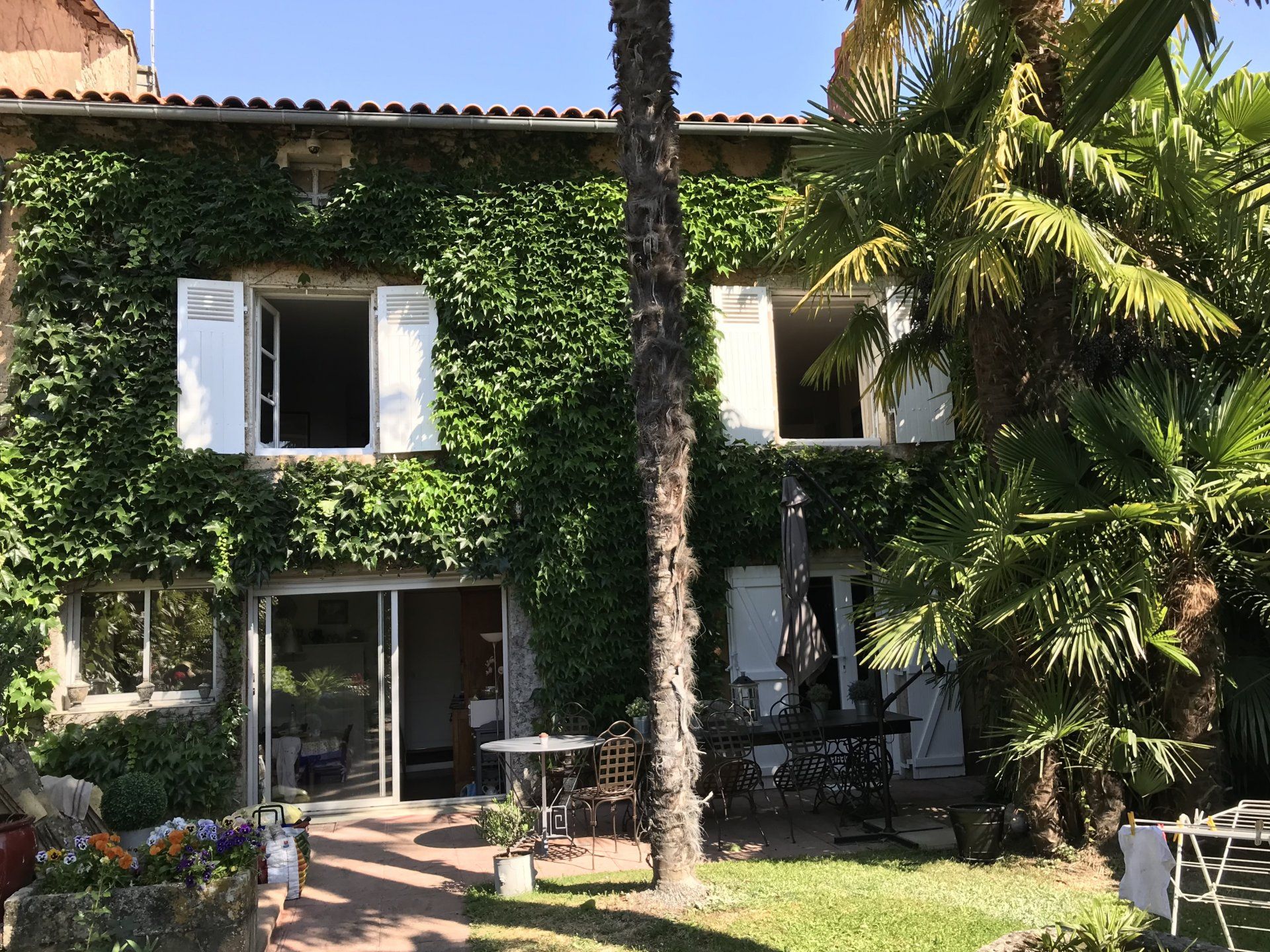 Huis in Couhe, Nouvelle-Aquitaine 11179645