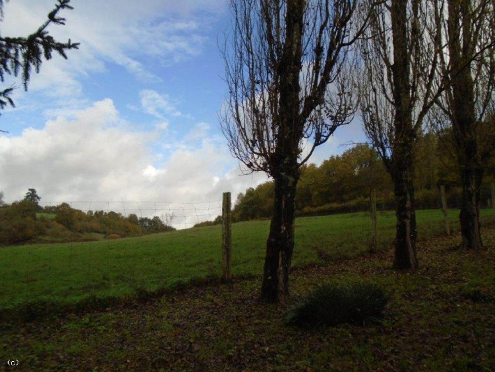 Rumah di Nanteuil-en-Vallée, Nouvelle-Aquitaine 11180123