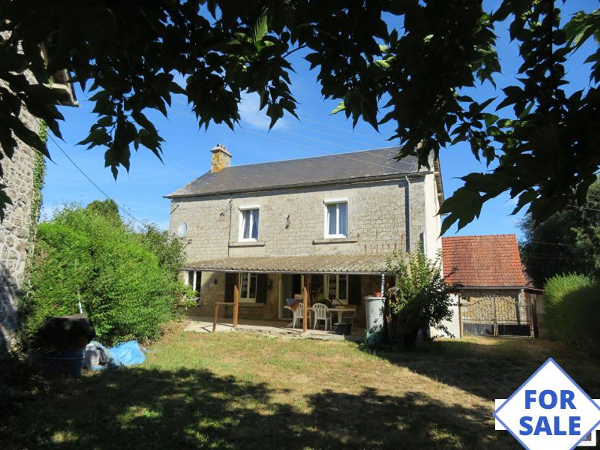 Hus i Saint-Denis-sur-Sarthon, Normandie 11180265