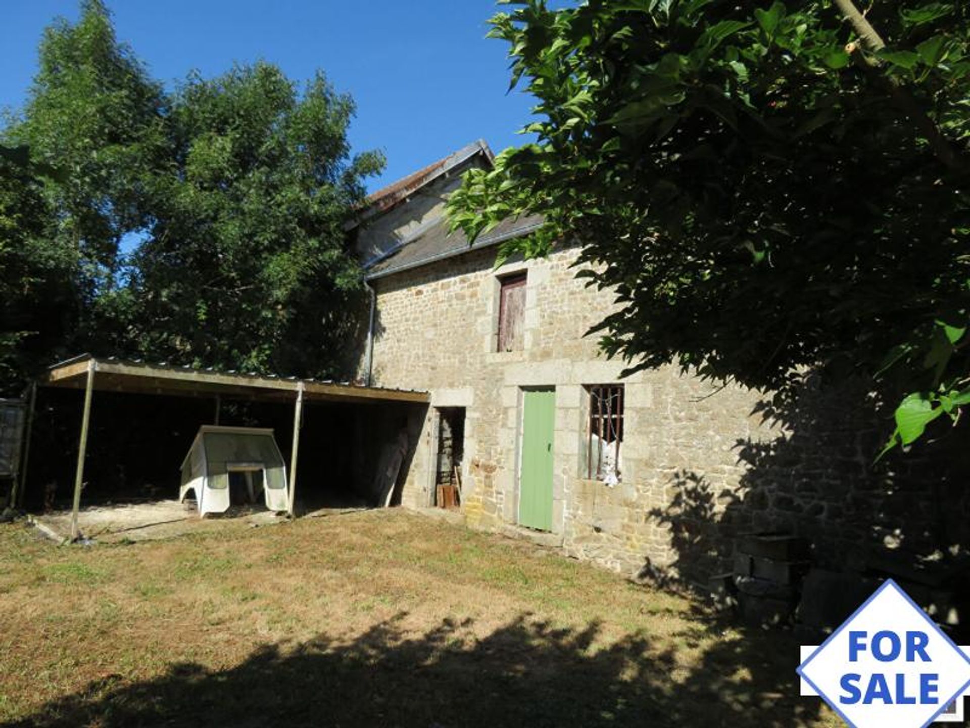 Casa nel Saint-Denis-sur-Sarthon, Normandy 11180265