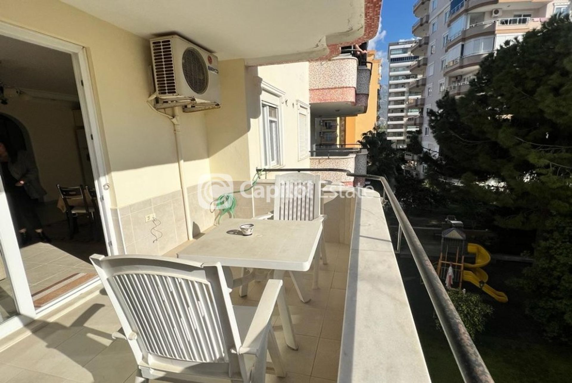 Condominio en Mahmutlar, Antalya 11180273