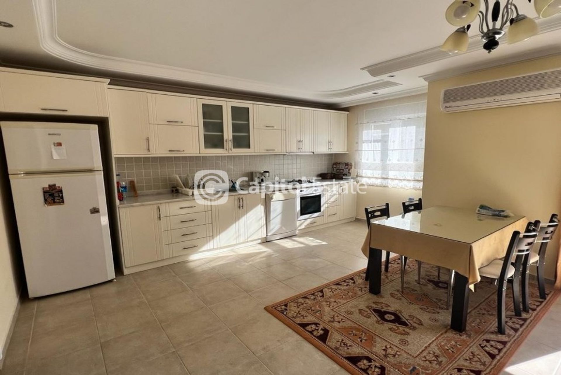 Condominio en Mahmutlar, Antalya 11180273