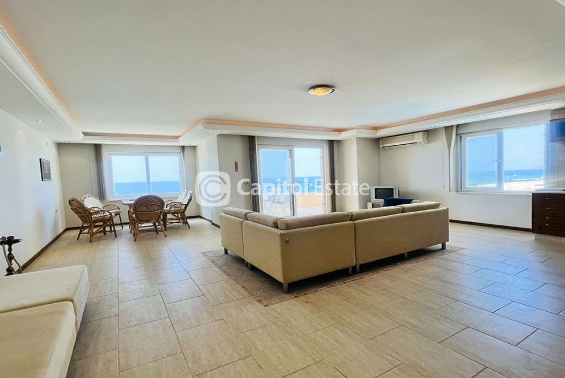 Condominium dans Mahmutlar, Antalya 11180323