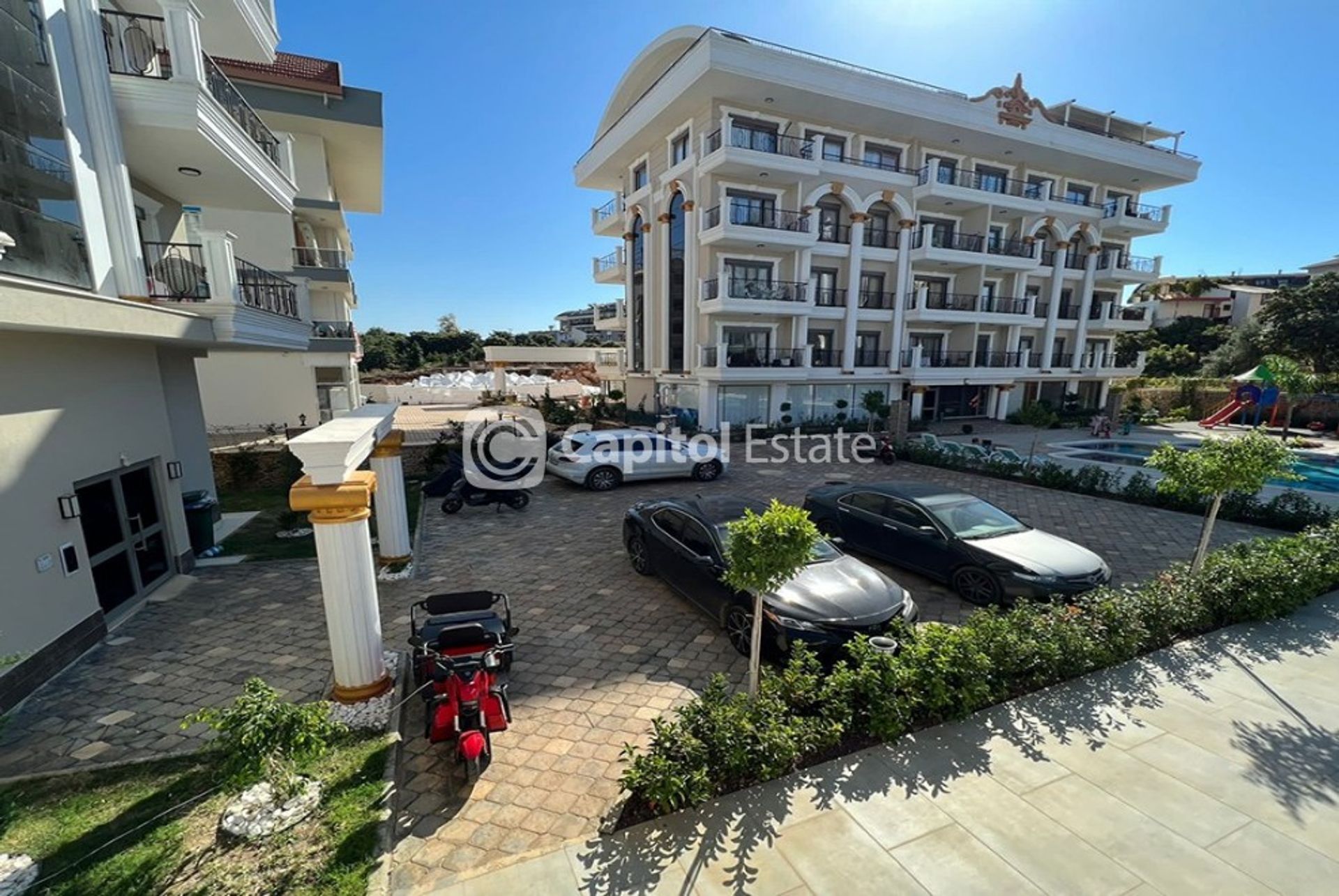 Condominium in Oba, Antalya 11180380