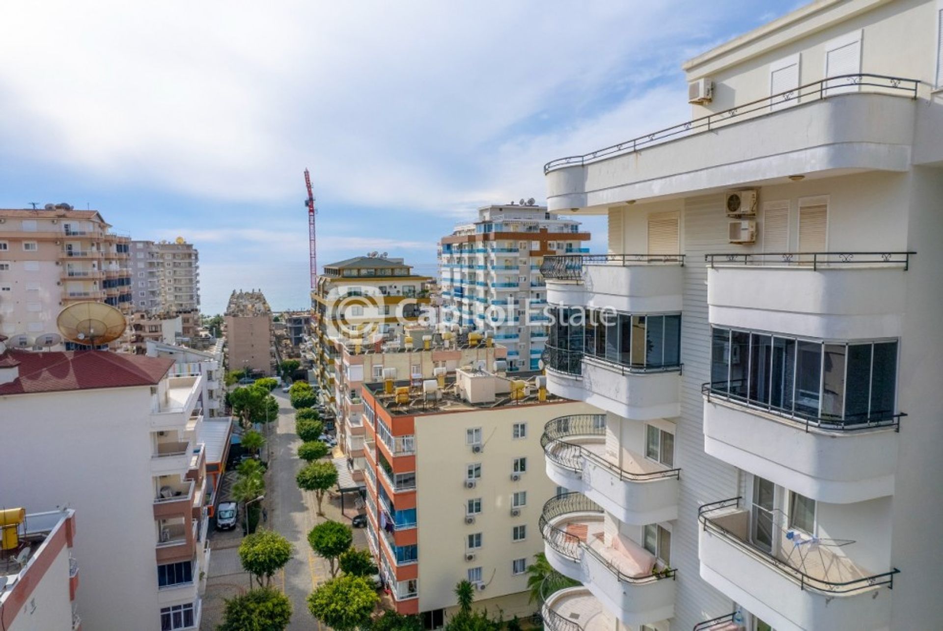 Condominium in Mahmutlar, Antalya 11180387