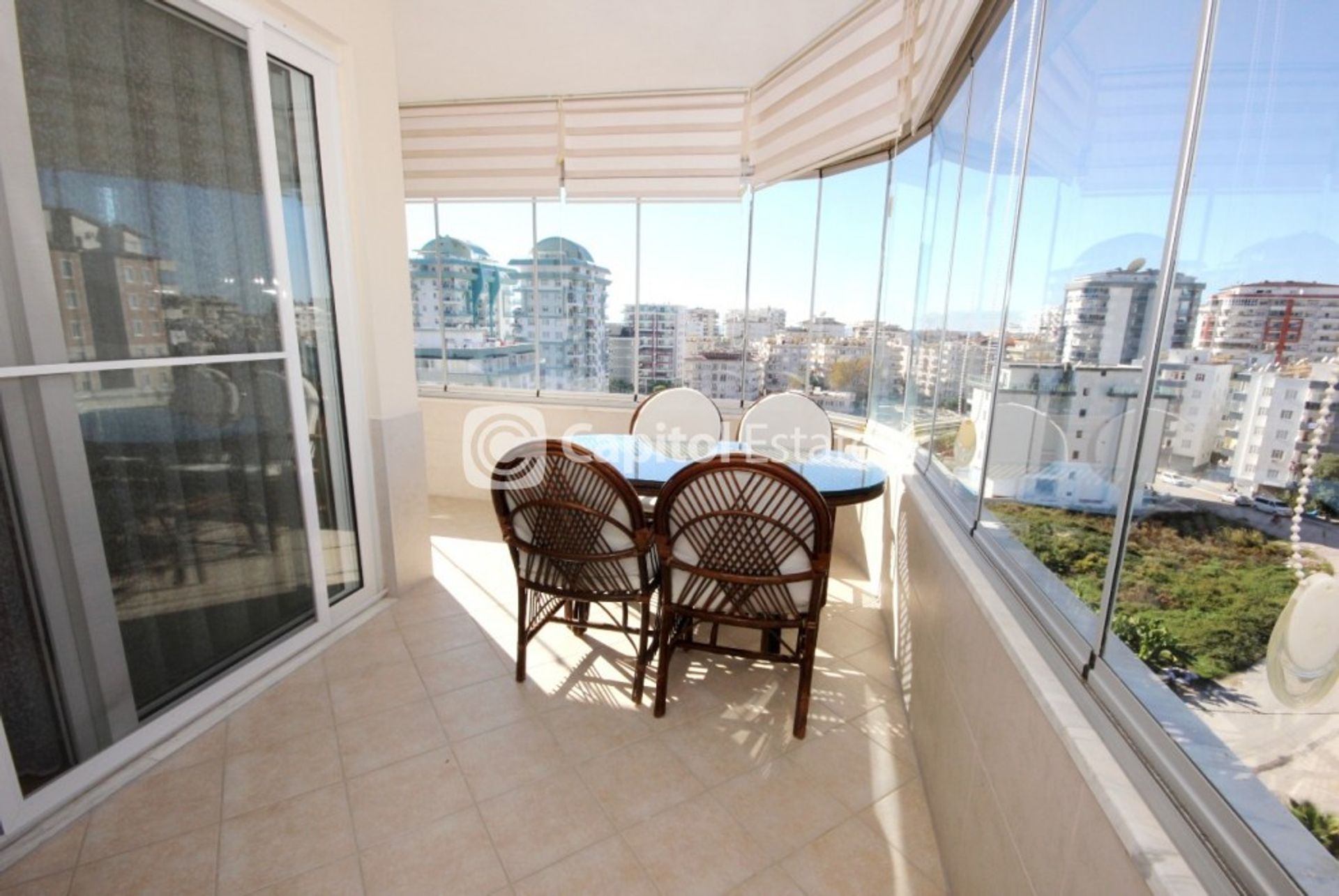 Condominium dans Mahmutlar, Antalya 11180402