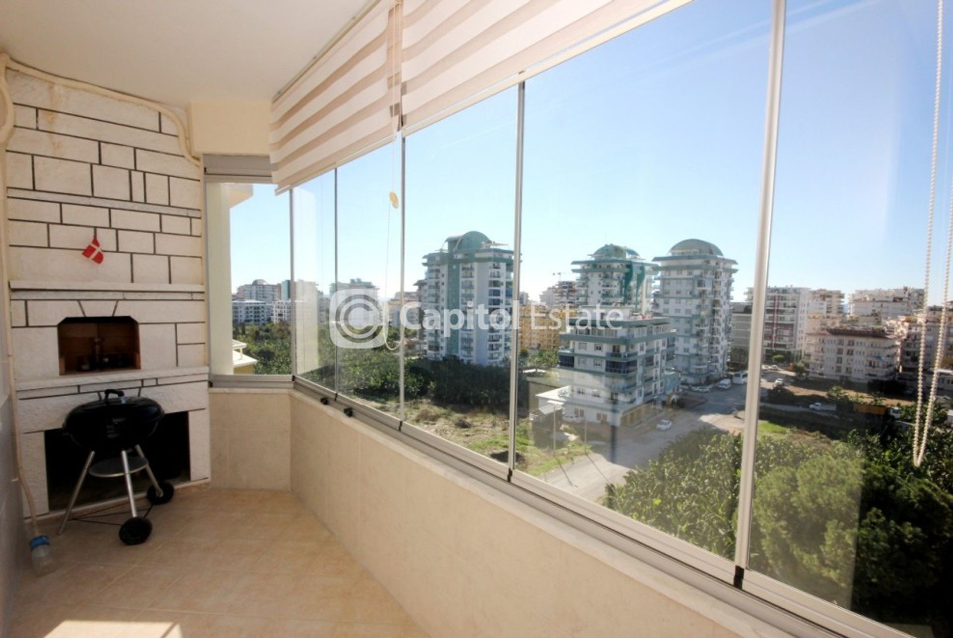 Condominium dans Mahmutlar, Antalya 11180402