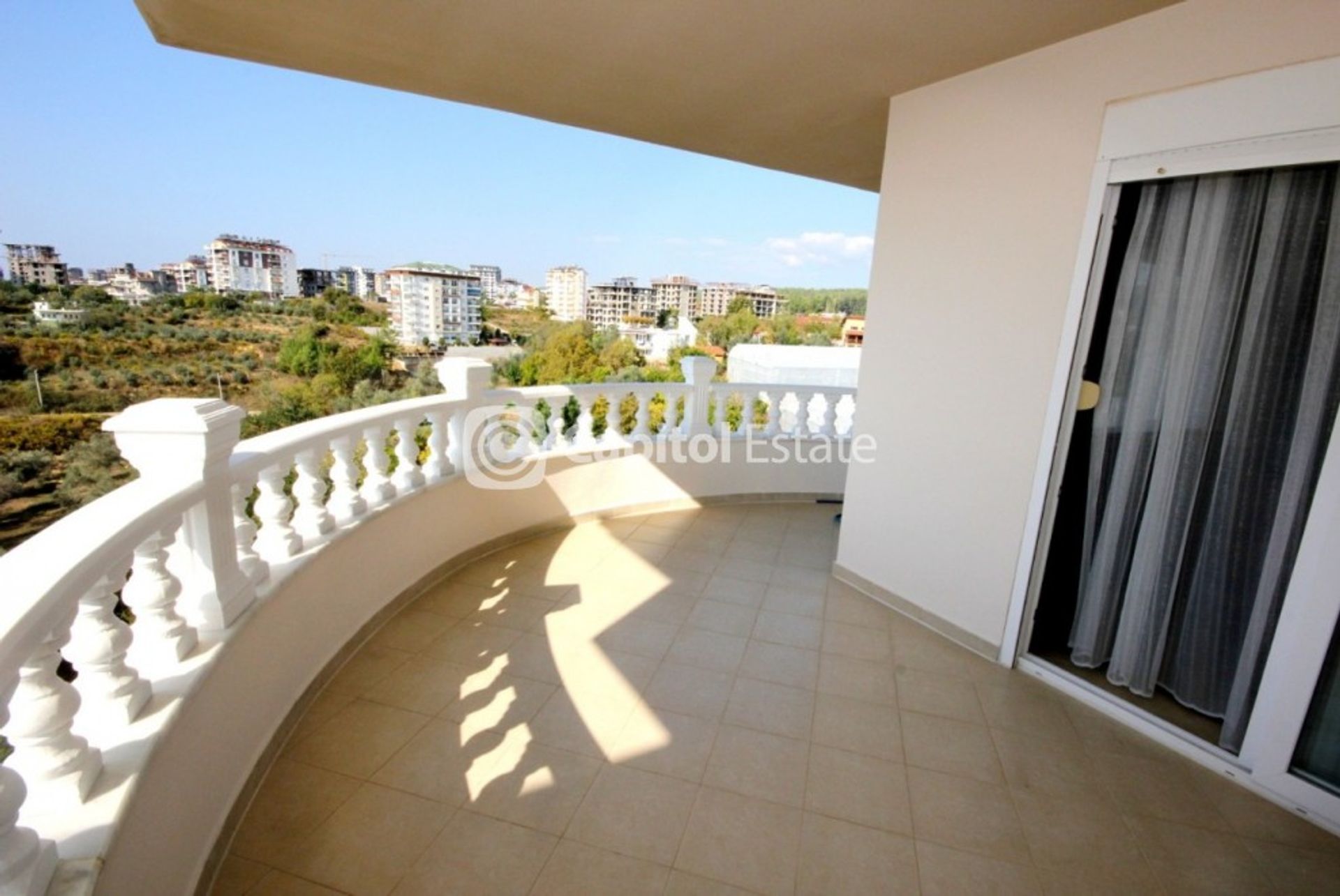 Condominio nel Avsallar, Antalya 11180409