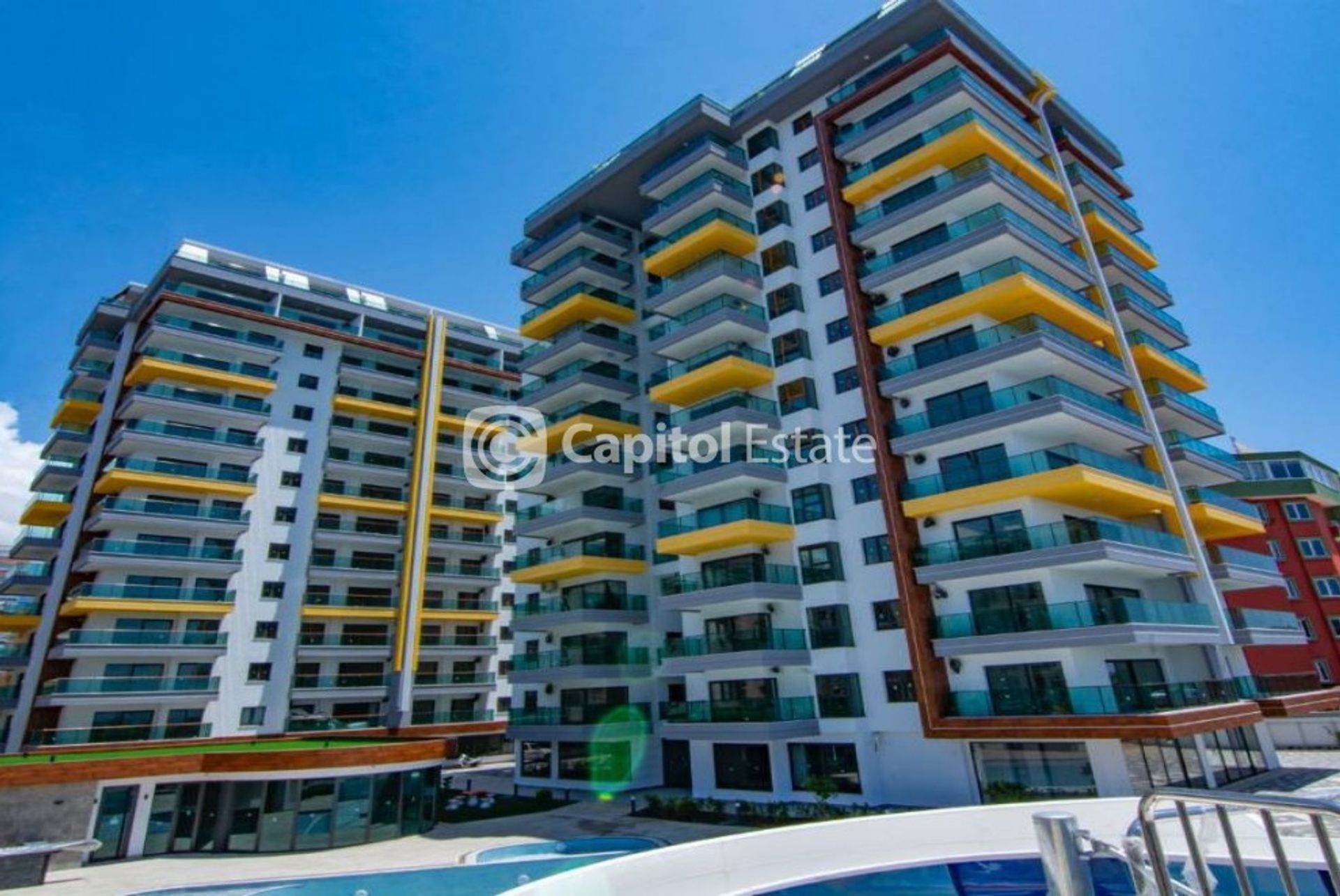 Condominium in Mahmutlar, Antalya 11180544