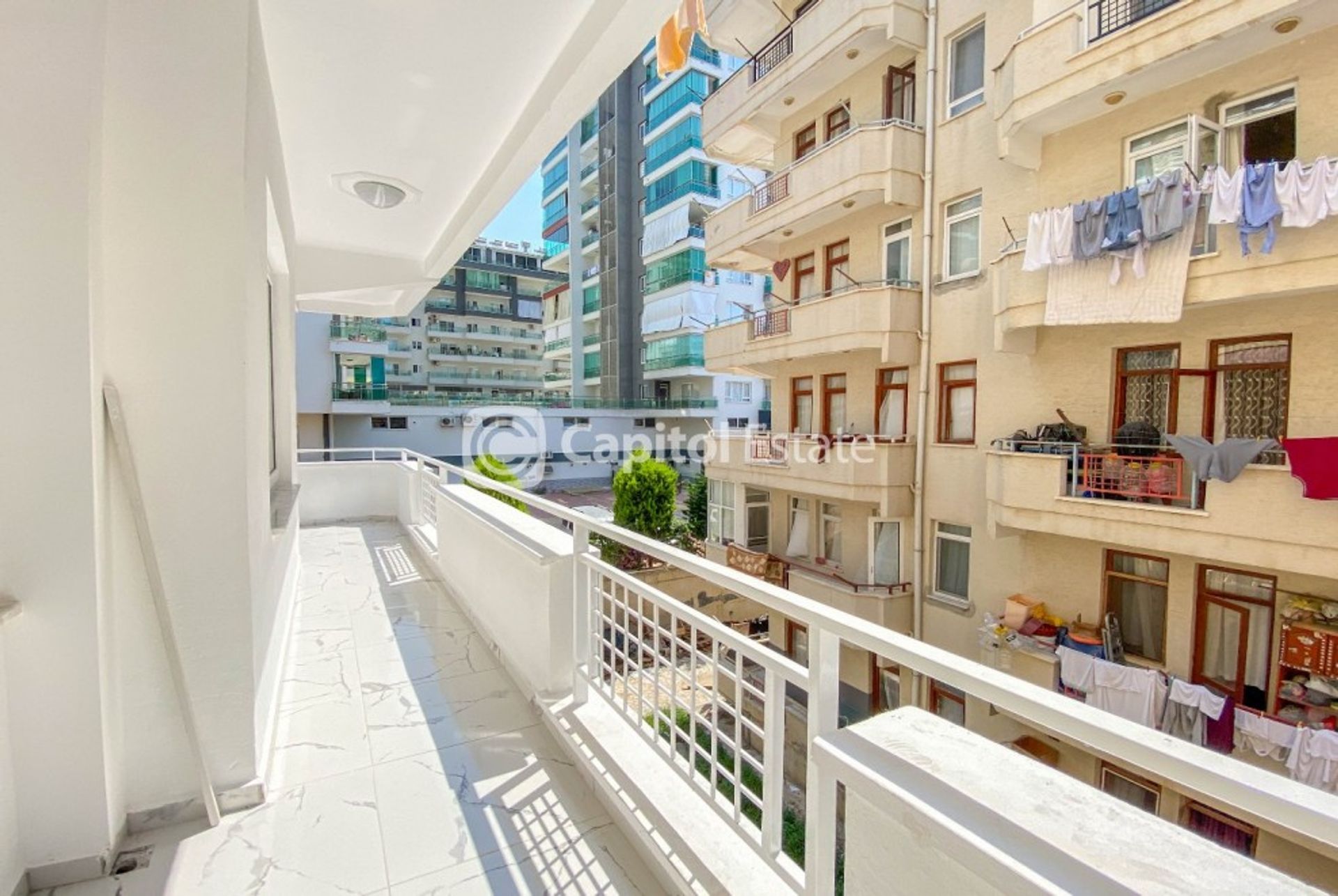 Condominium in Mahmutlar, Antalya 11180553