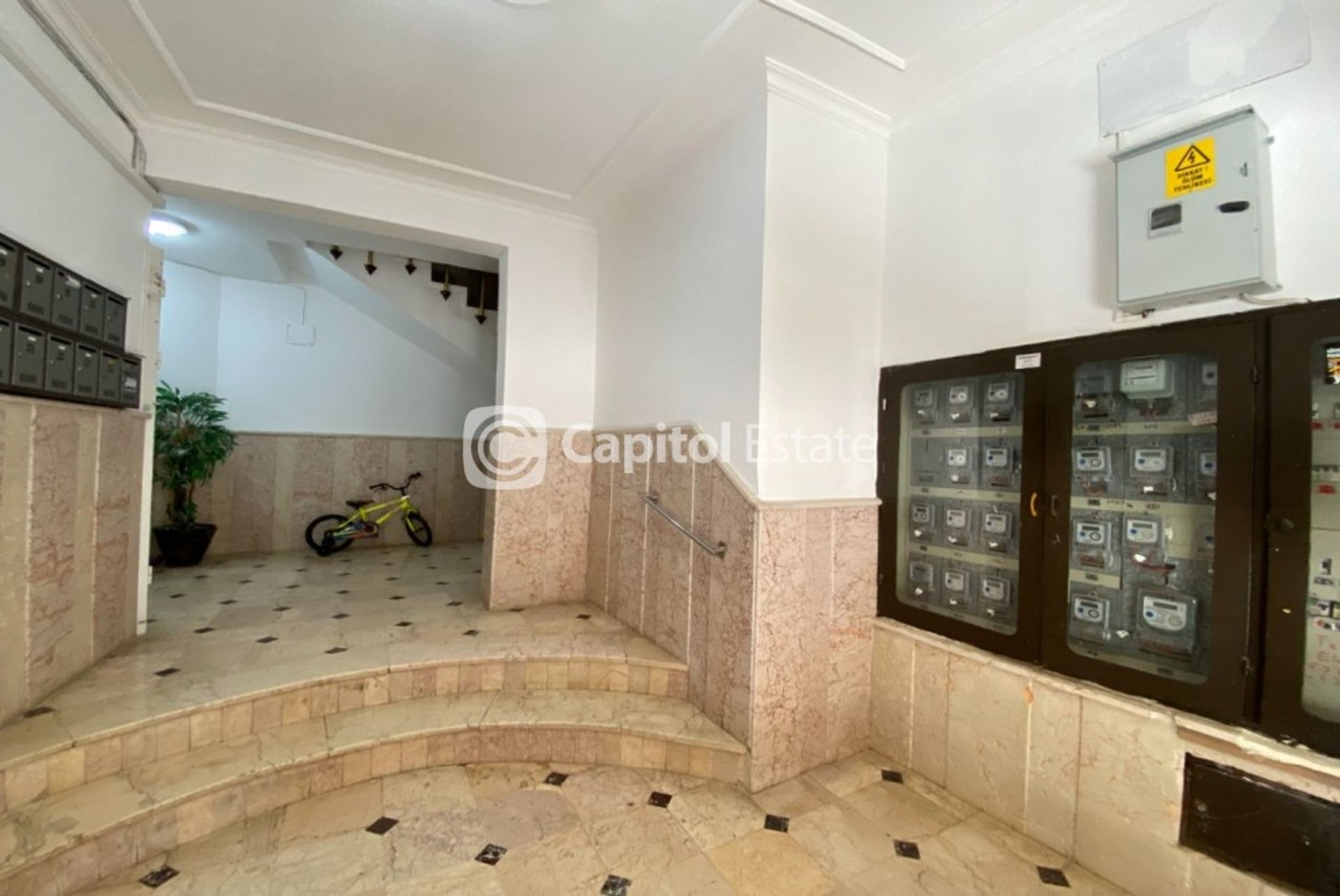 Condominio nel Oba, Antalya 11180608