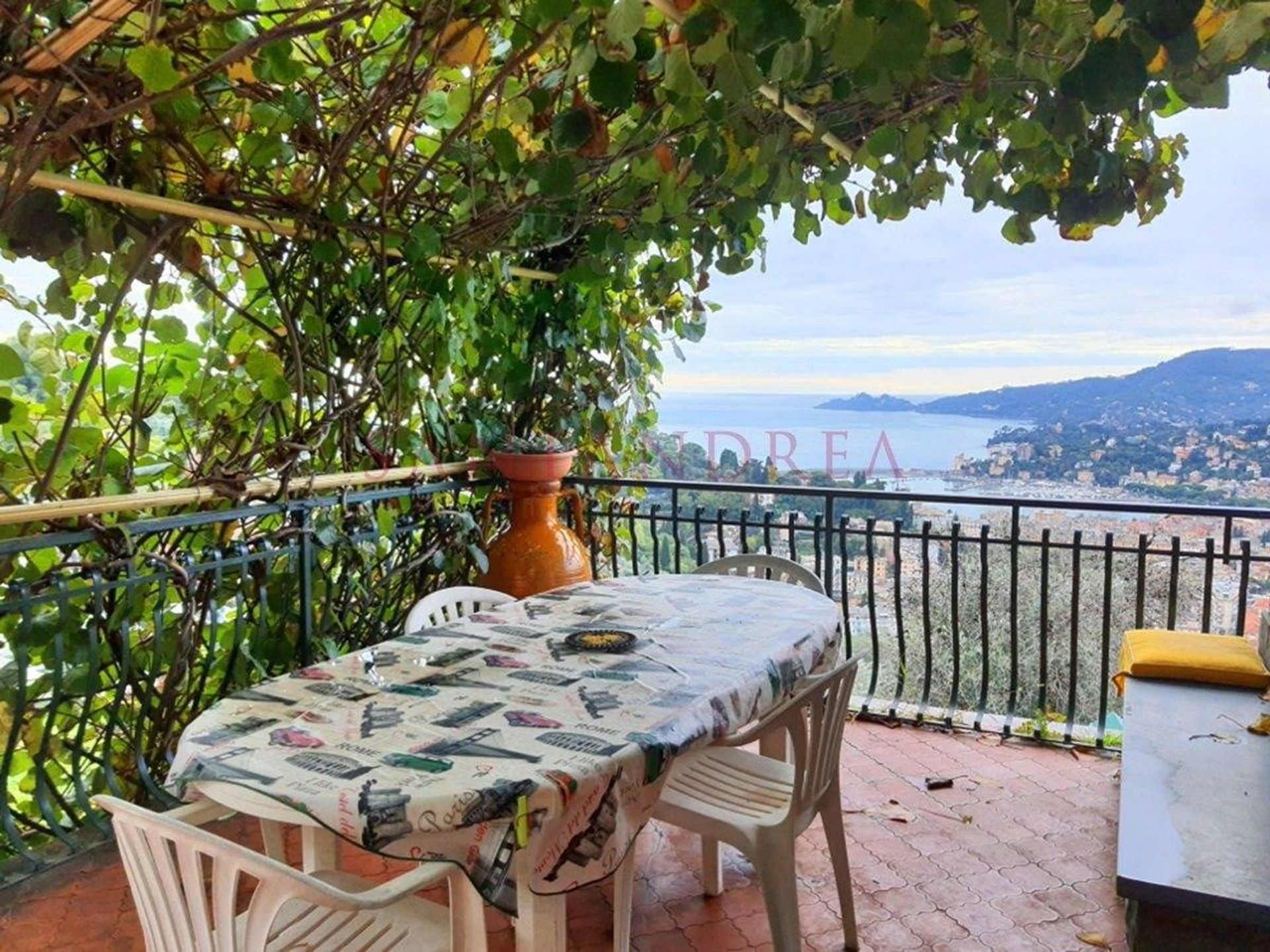 Condominium dans Rapallo, Ligurie 11180625