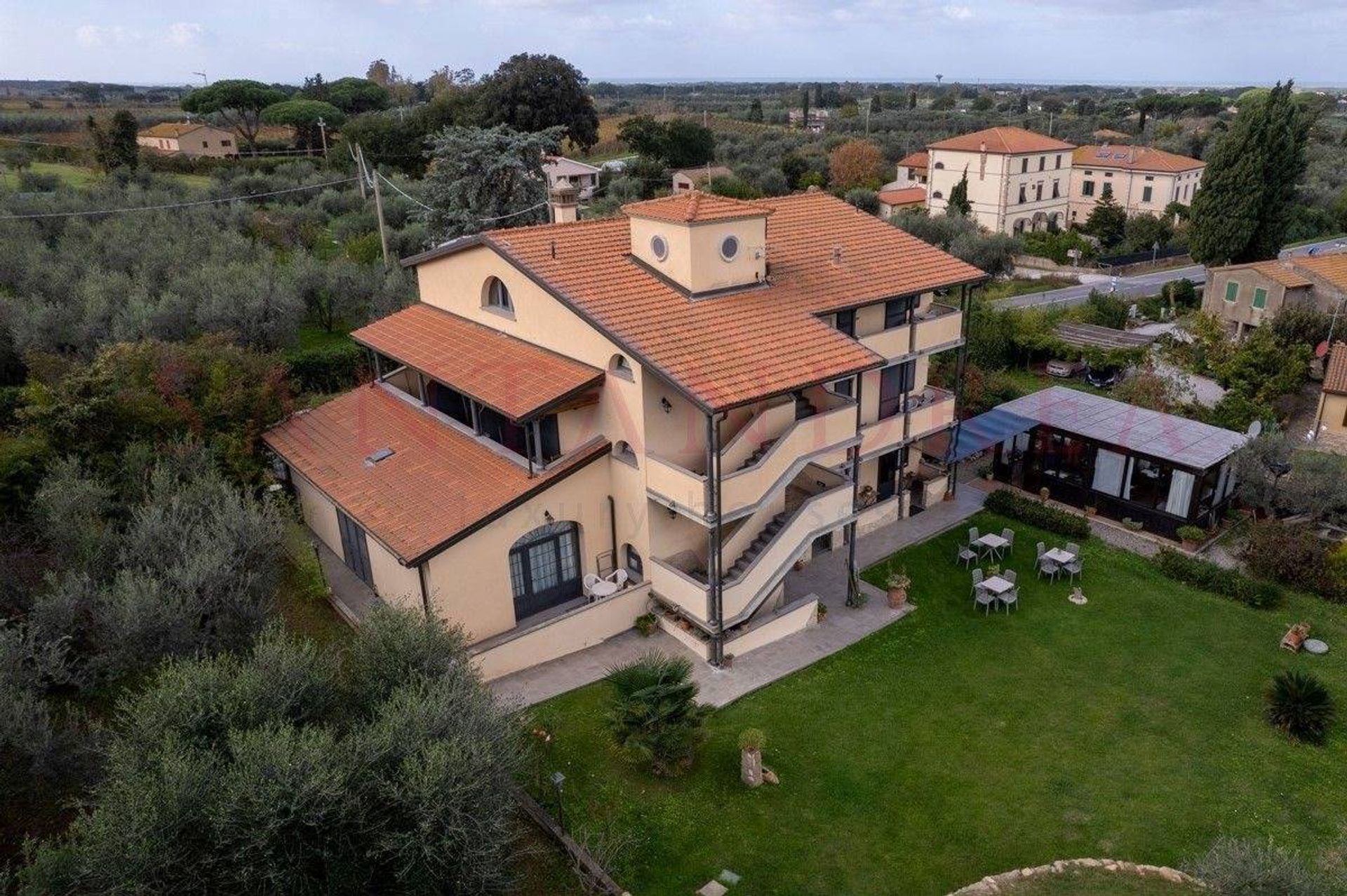 Condominium dans Castagneto Carducci, Tuscany 11180686