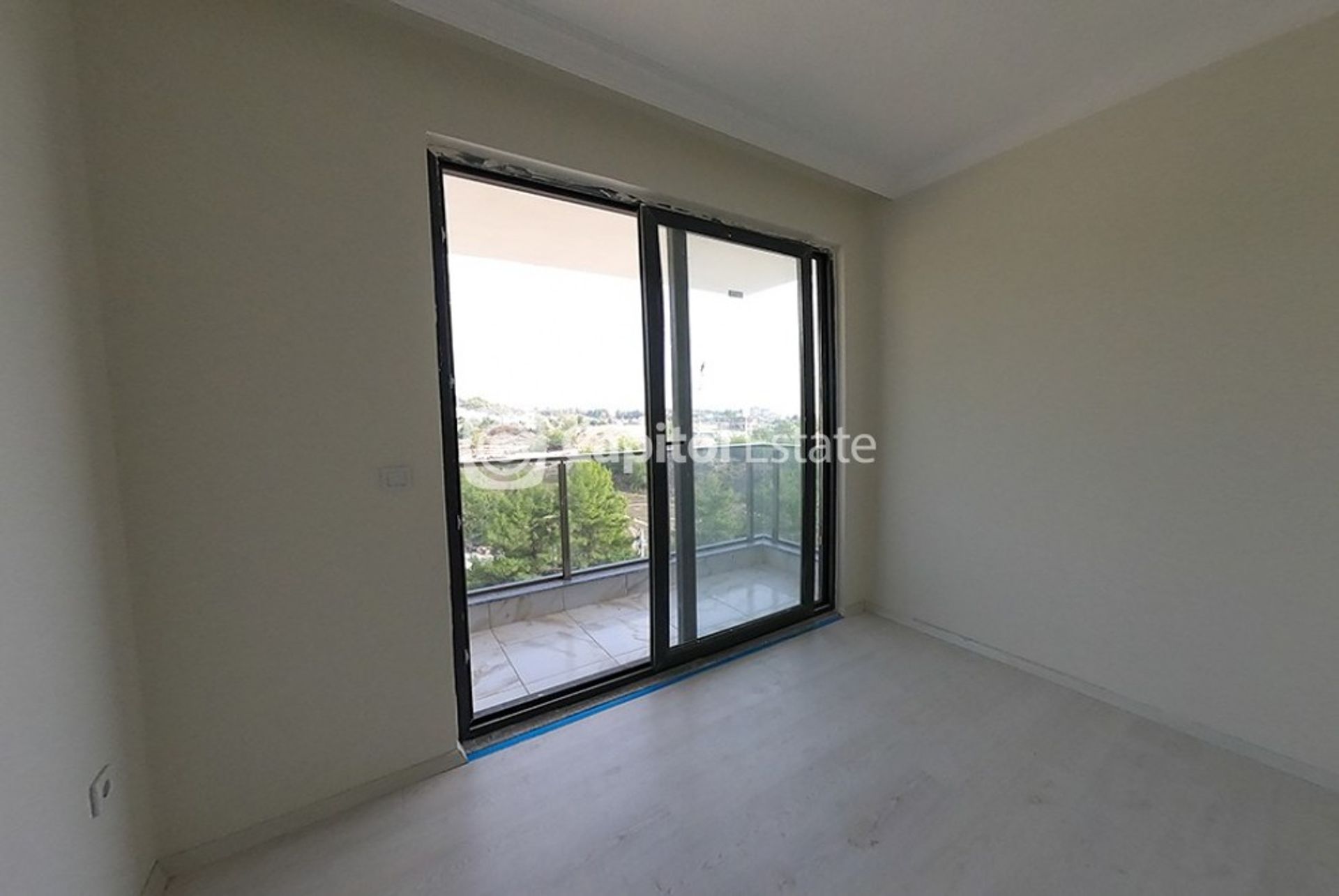 Condominium in Avsallar, Antalya 11180971