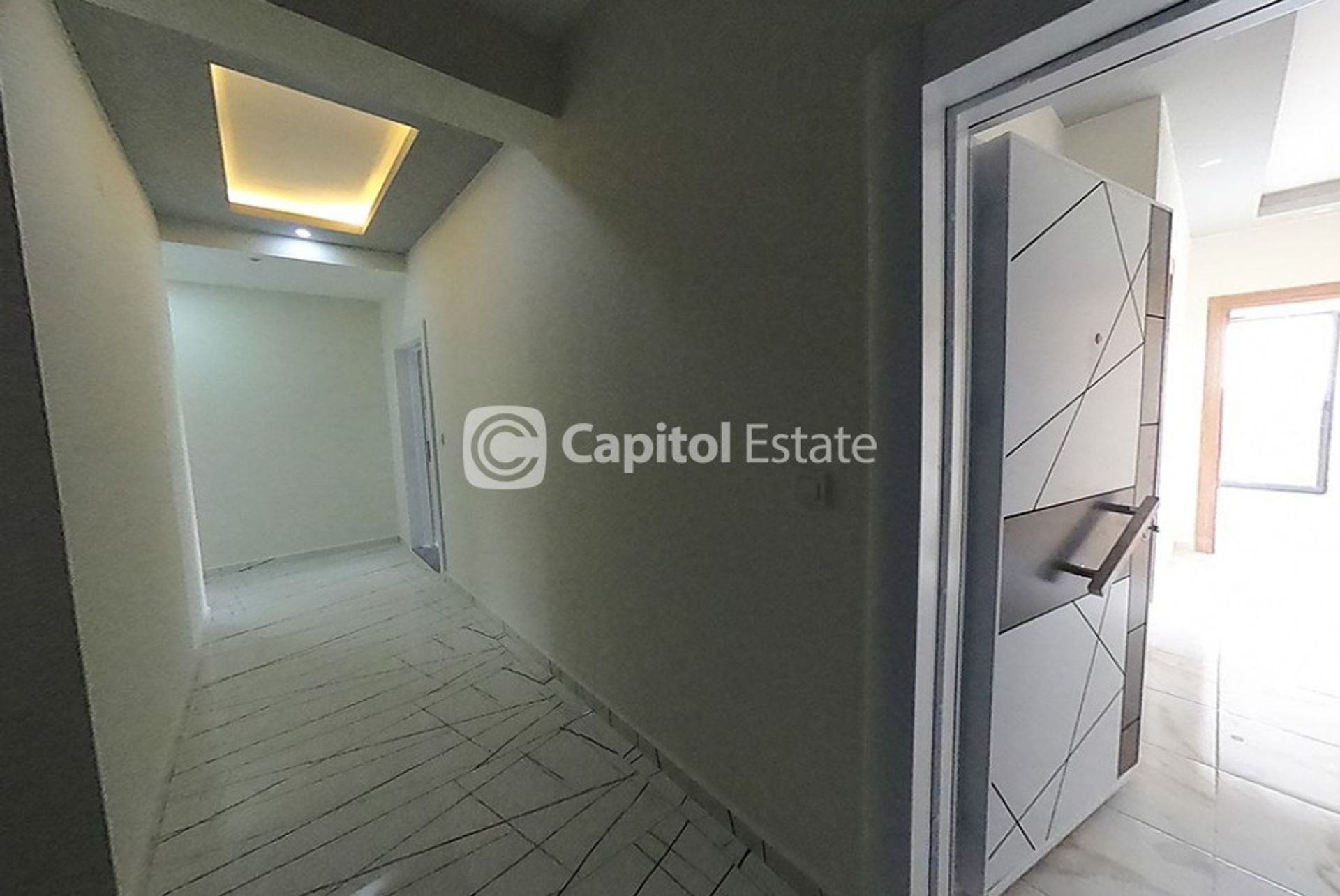 Condominium in Avsallar, Antalya 11180971