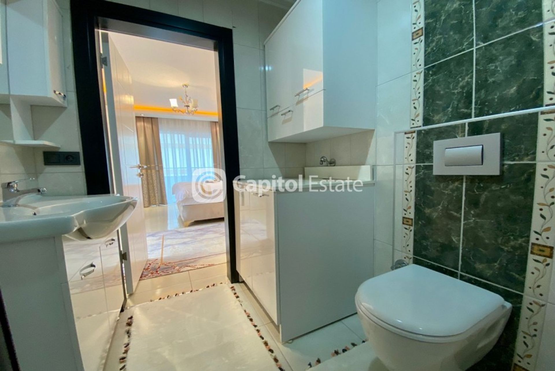 Condominio en Mahmutlar, Antalya 11181072