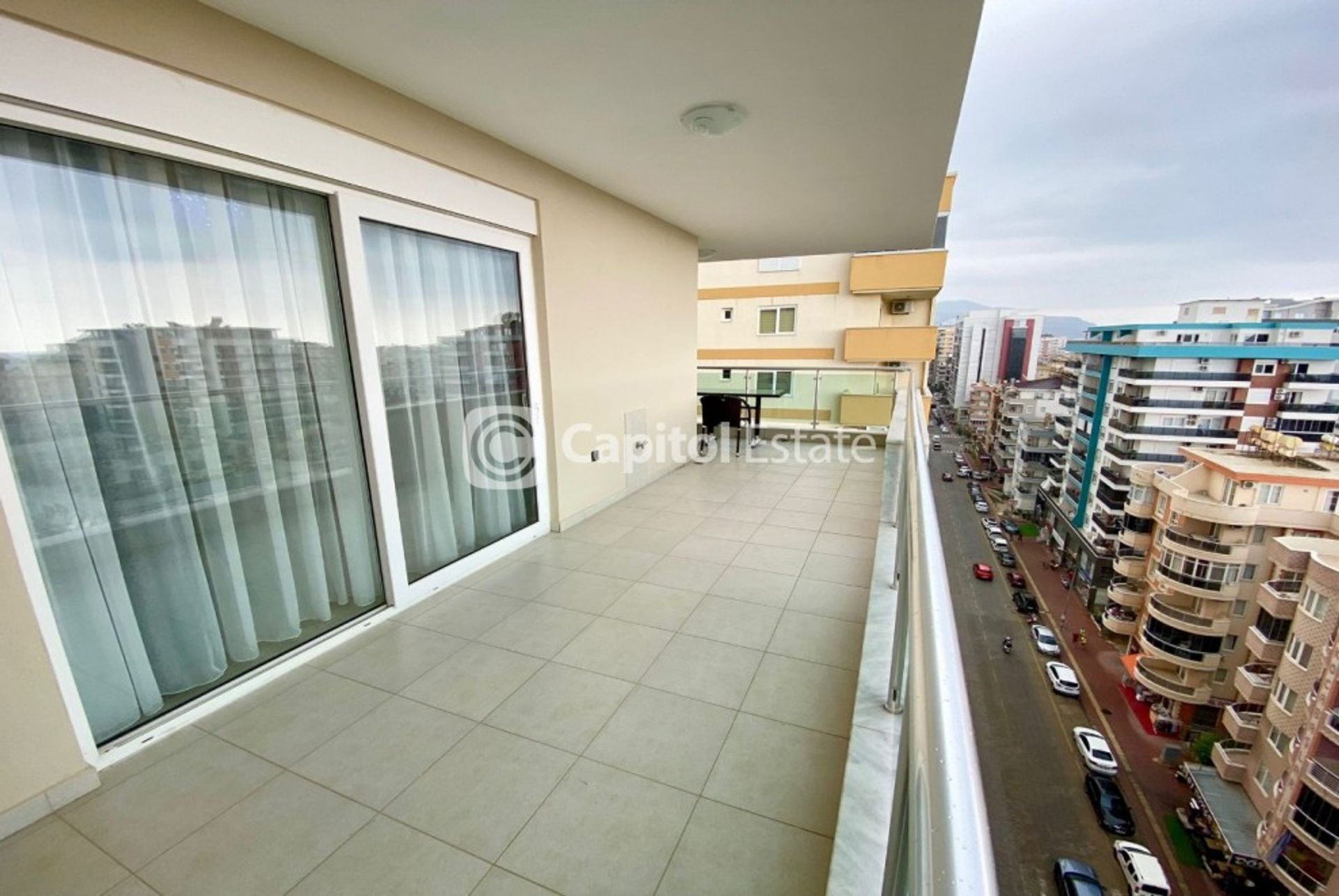 Condominio en Mahmutlar, Antalya 11181072