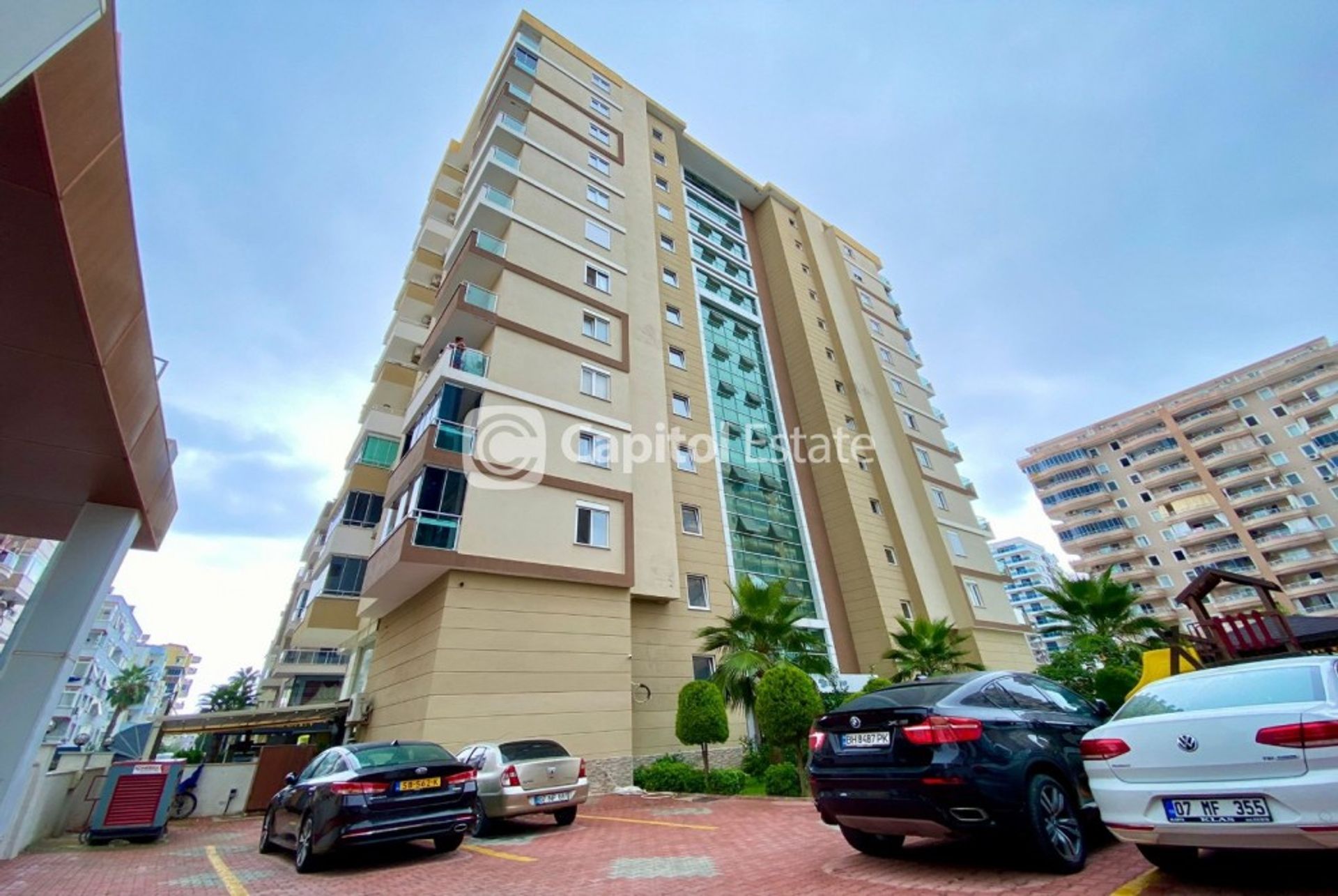 Condominio en Mahmutlar, Antalya 11181072