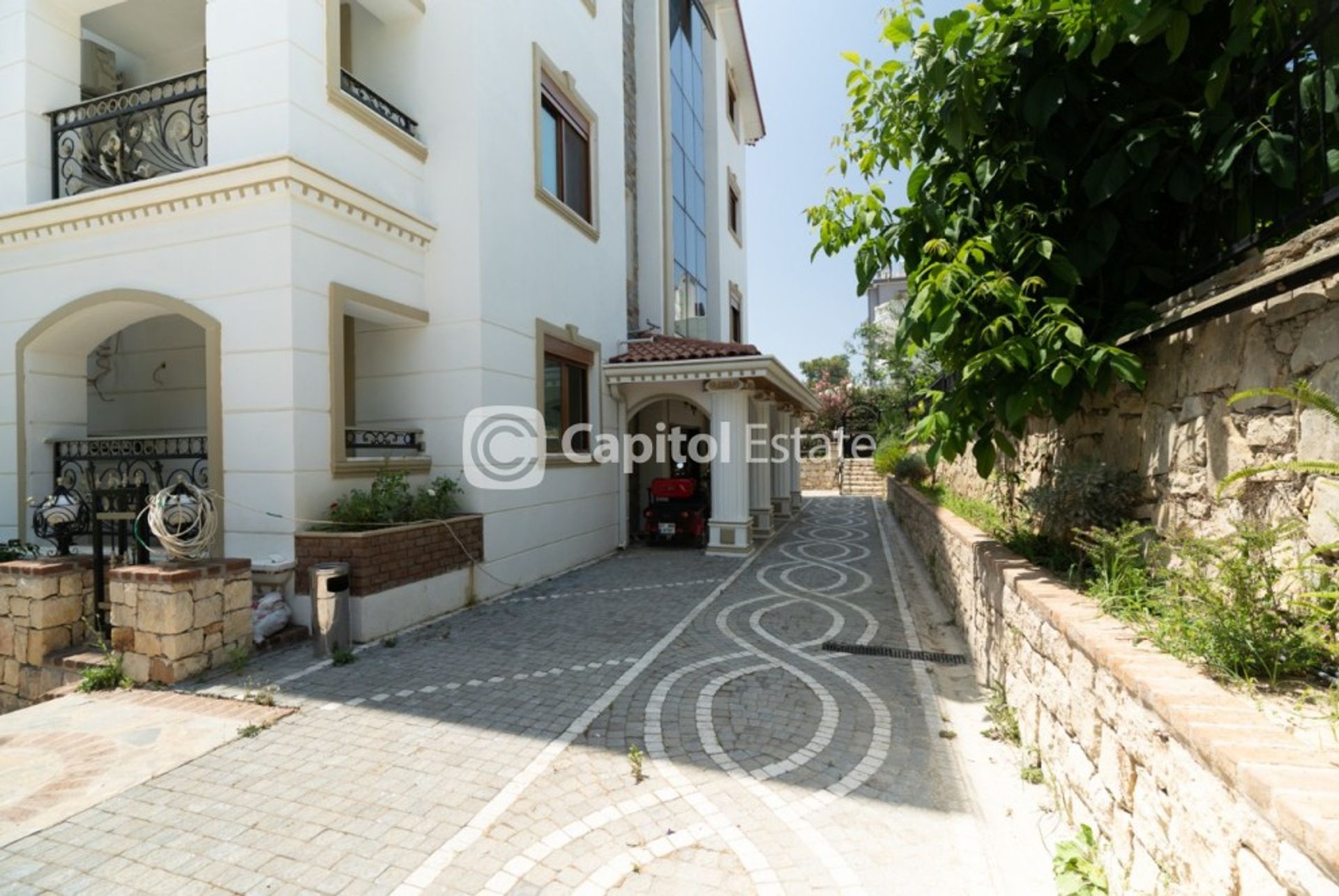 Condominium in Avsallar, Antalya 11181295