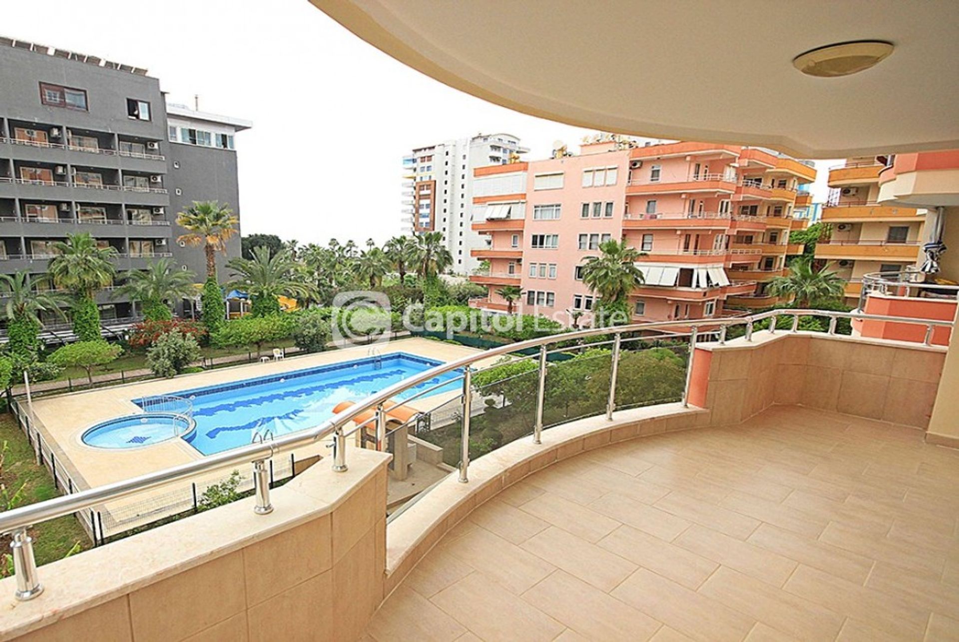 Condominium dans Mahmutlar, Antalya 11181360