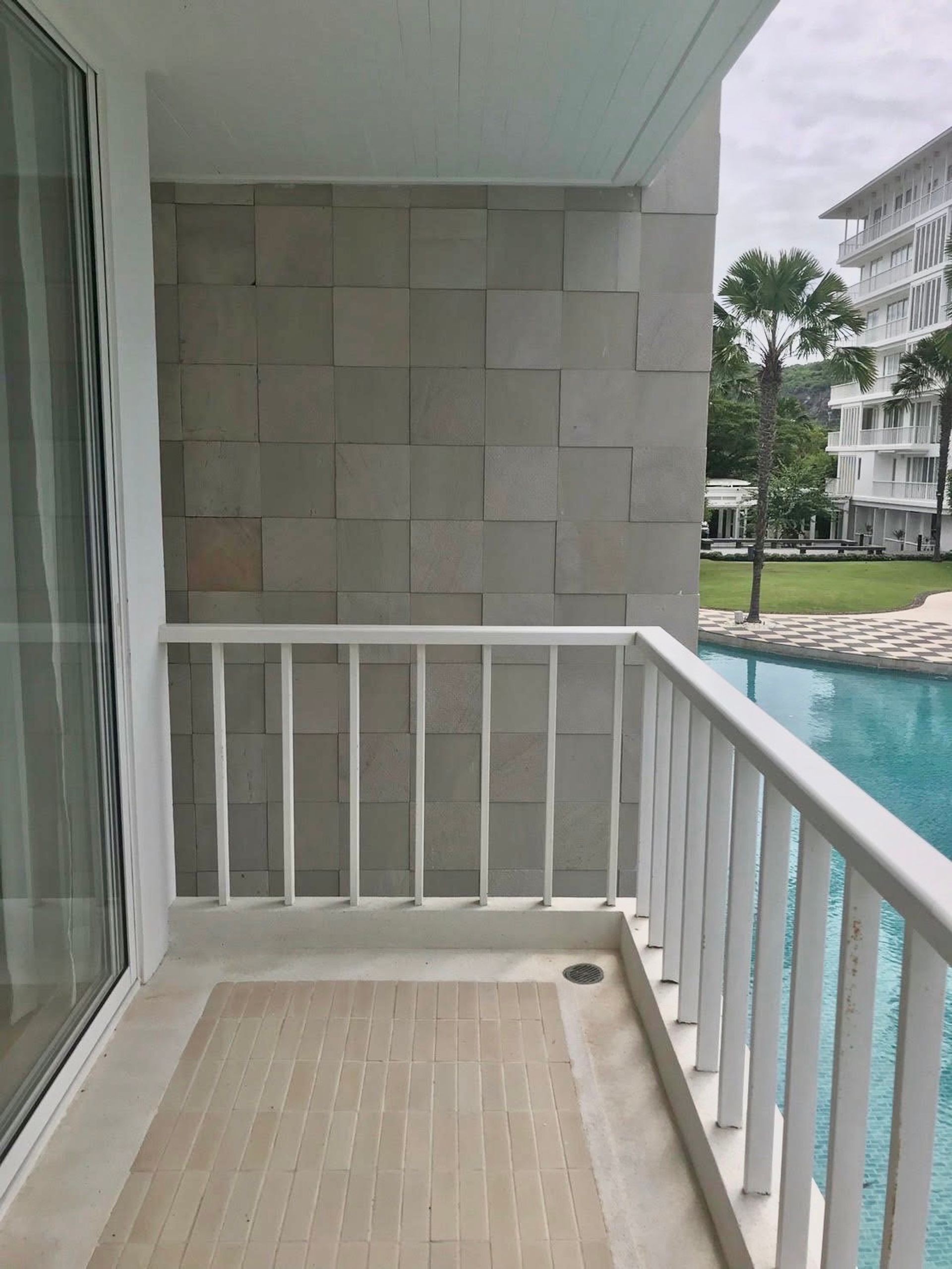 Condominium in Pran Buri, Prachuap Khiri Khan 11181441