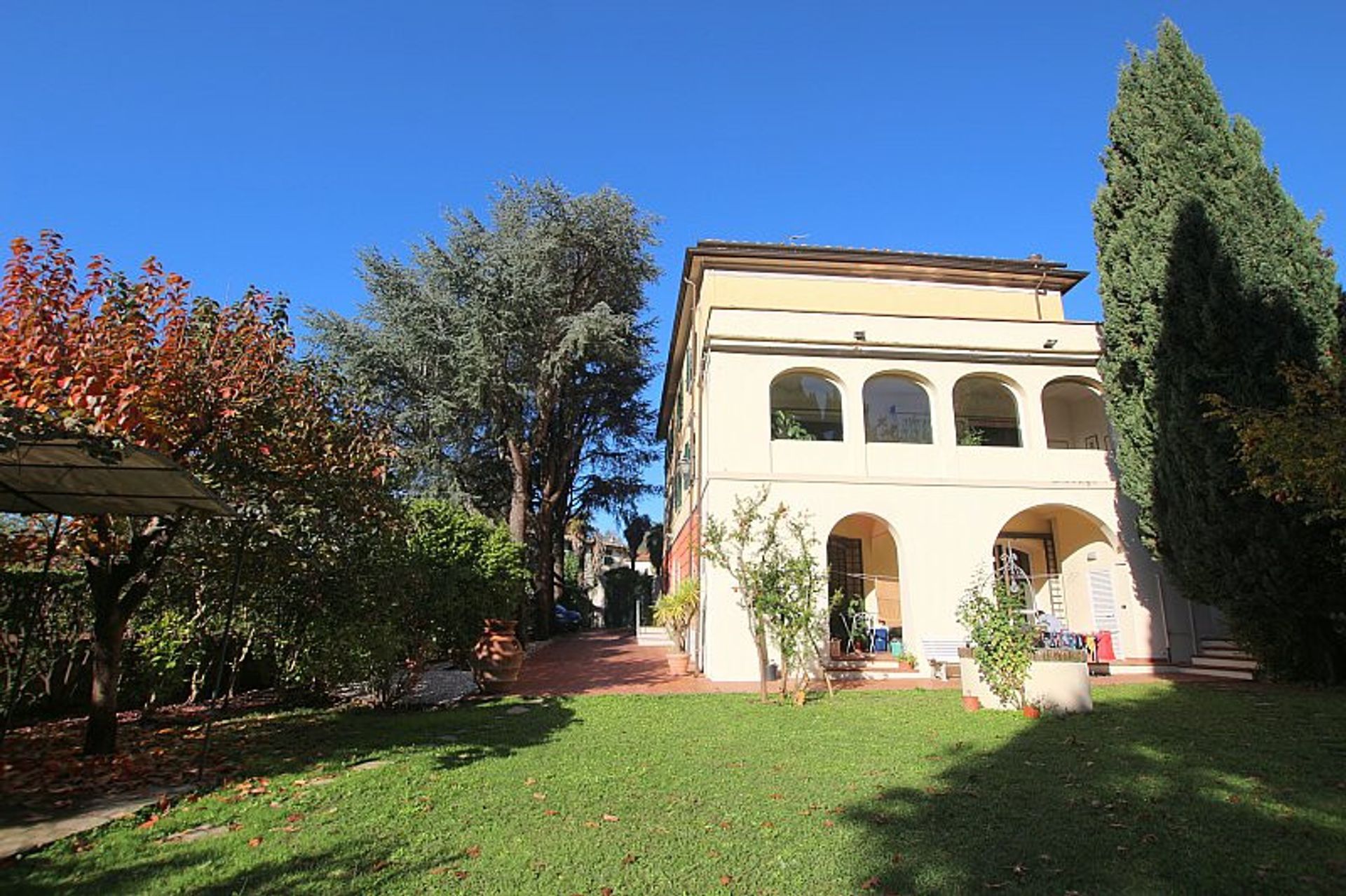 Casa nel Ospedaletto, Tuscany 11181527