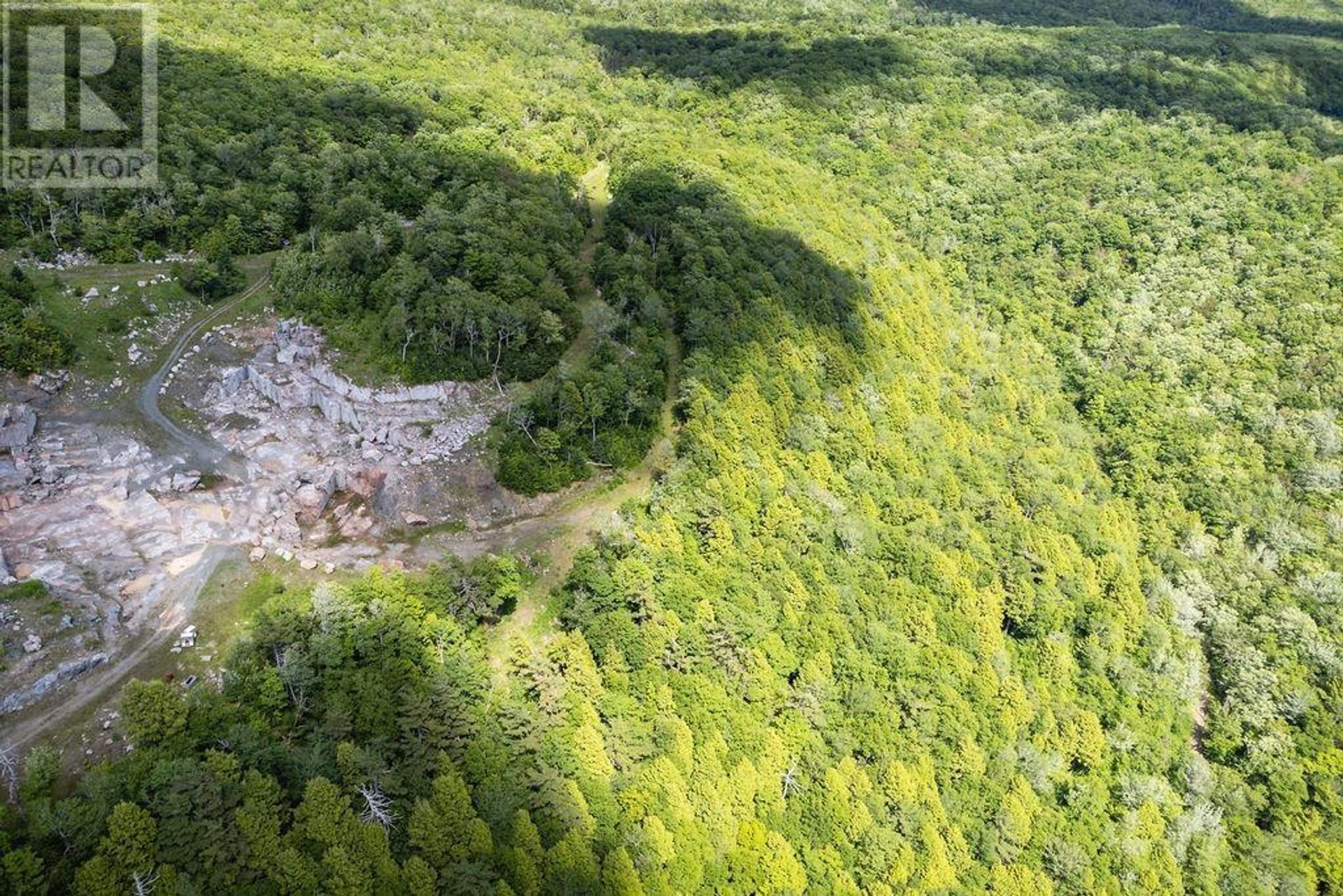 عمارات في River Denys, Nova Scotia 11181597