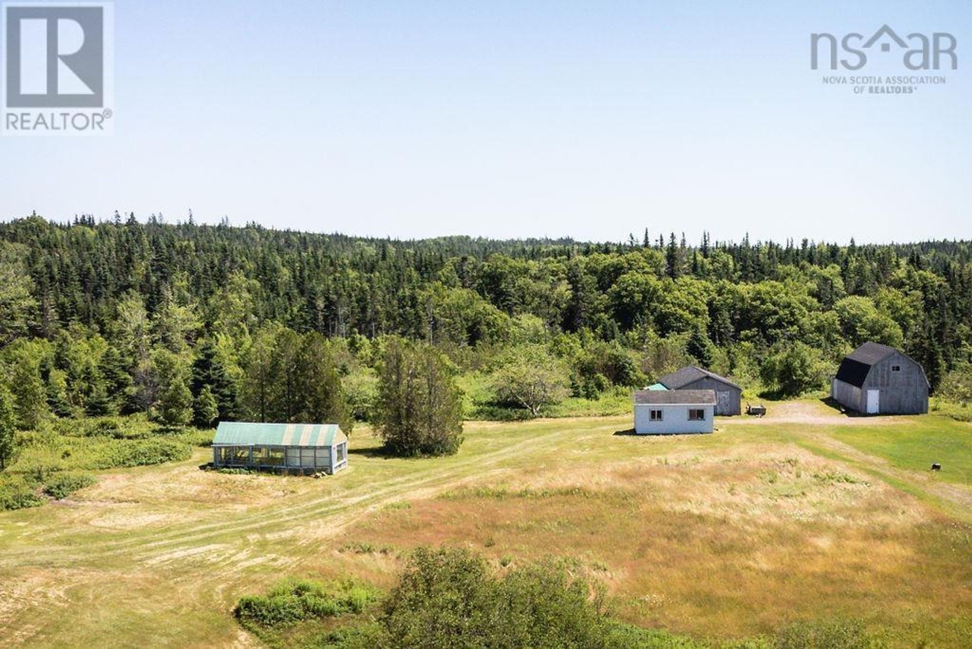 Συγκυριαρχία σε Saint Peter's, Nova Scotia 11181636