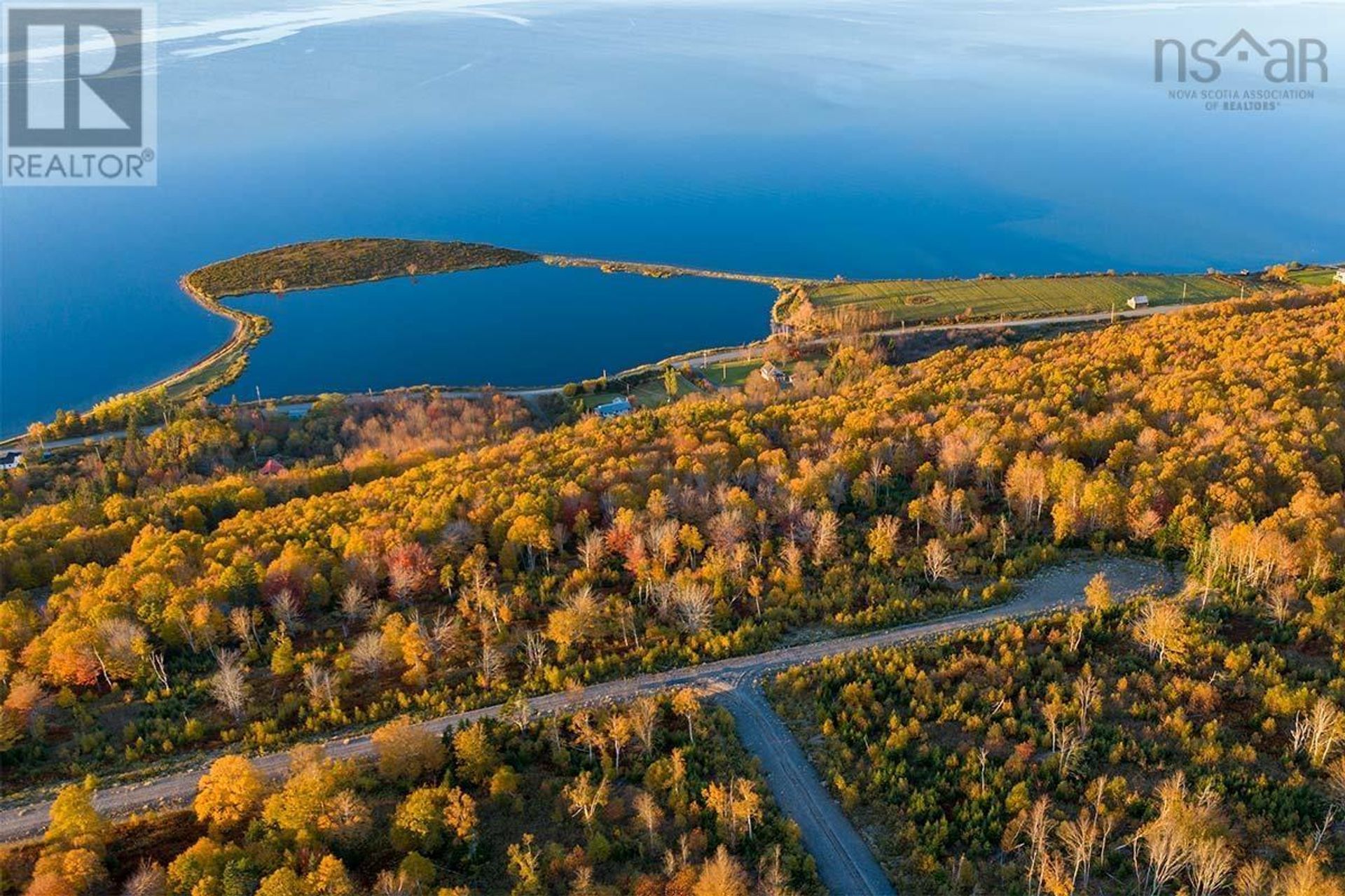 Tierra en Port Hawkesbury, Nova Scotia 11181767