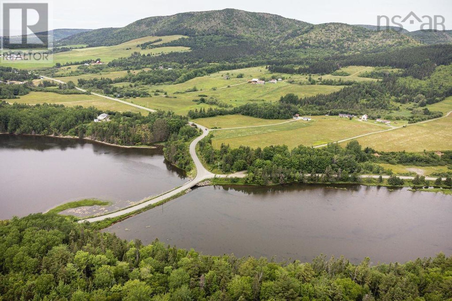 Maa sisään Mabou, Nova Scotia 11181787