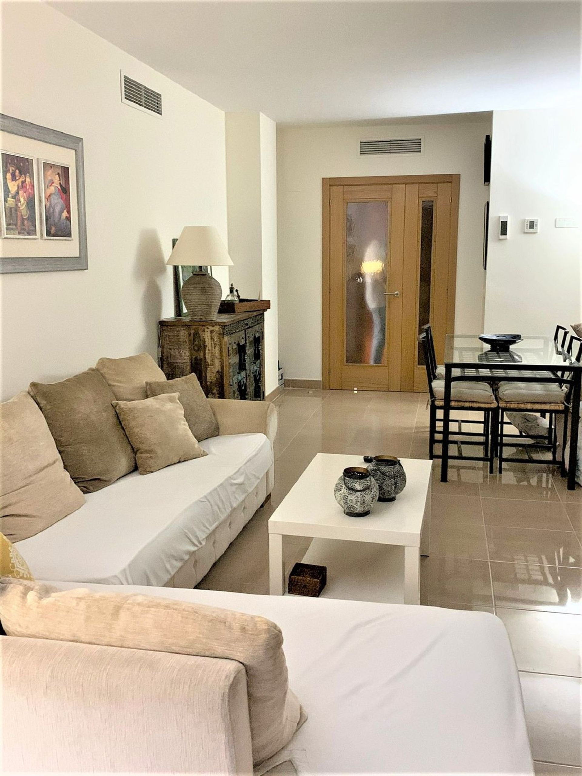 Condominium dans Estepona, Andalusia 11181810