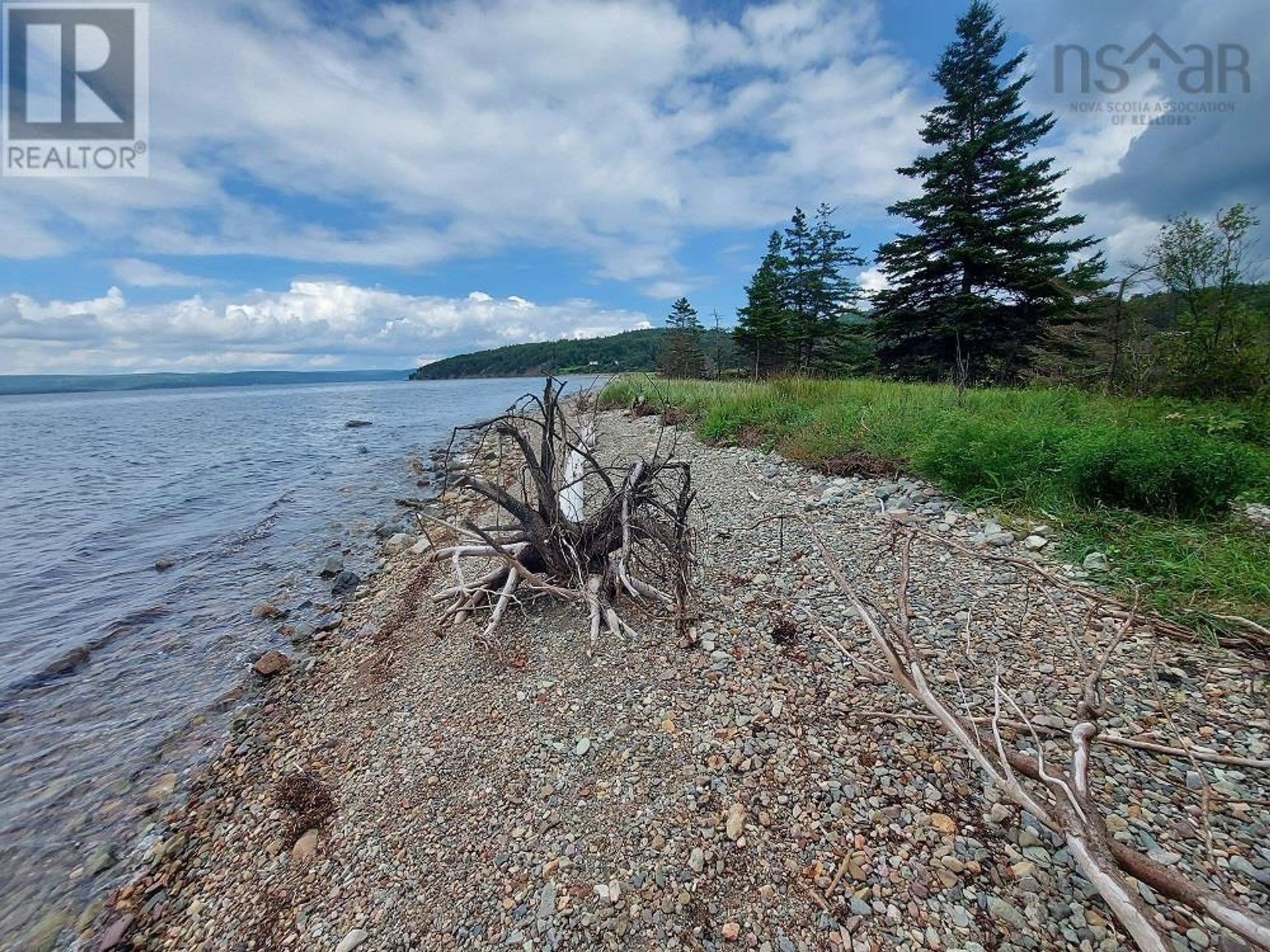 Land in Baddeck, Nova Scotia 11181821