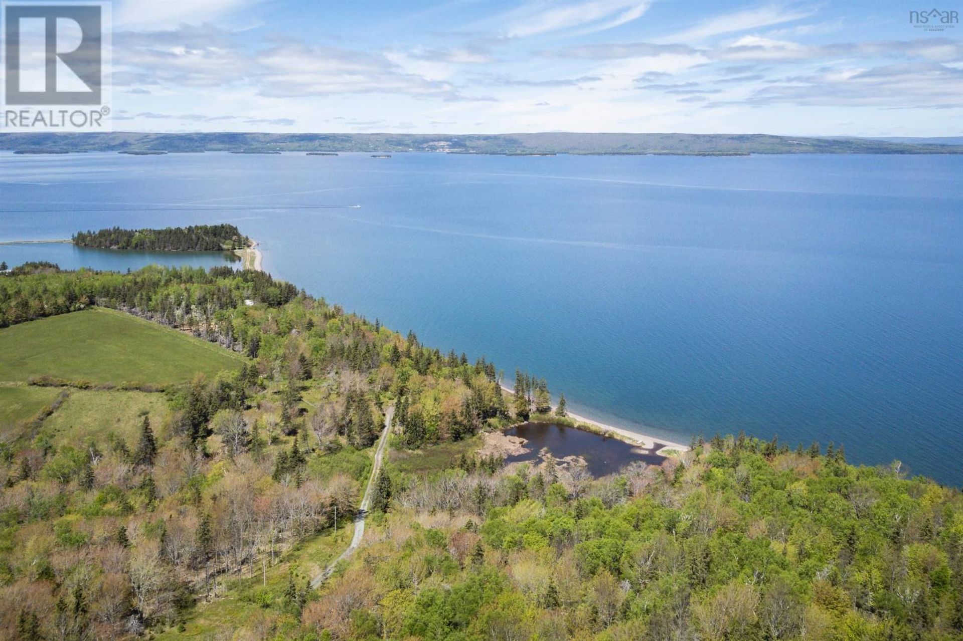 Tierra en Roberta, Nova Scotia 11181875