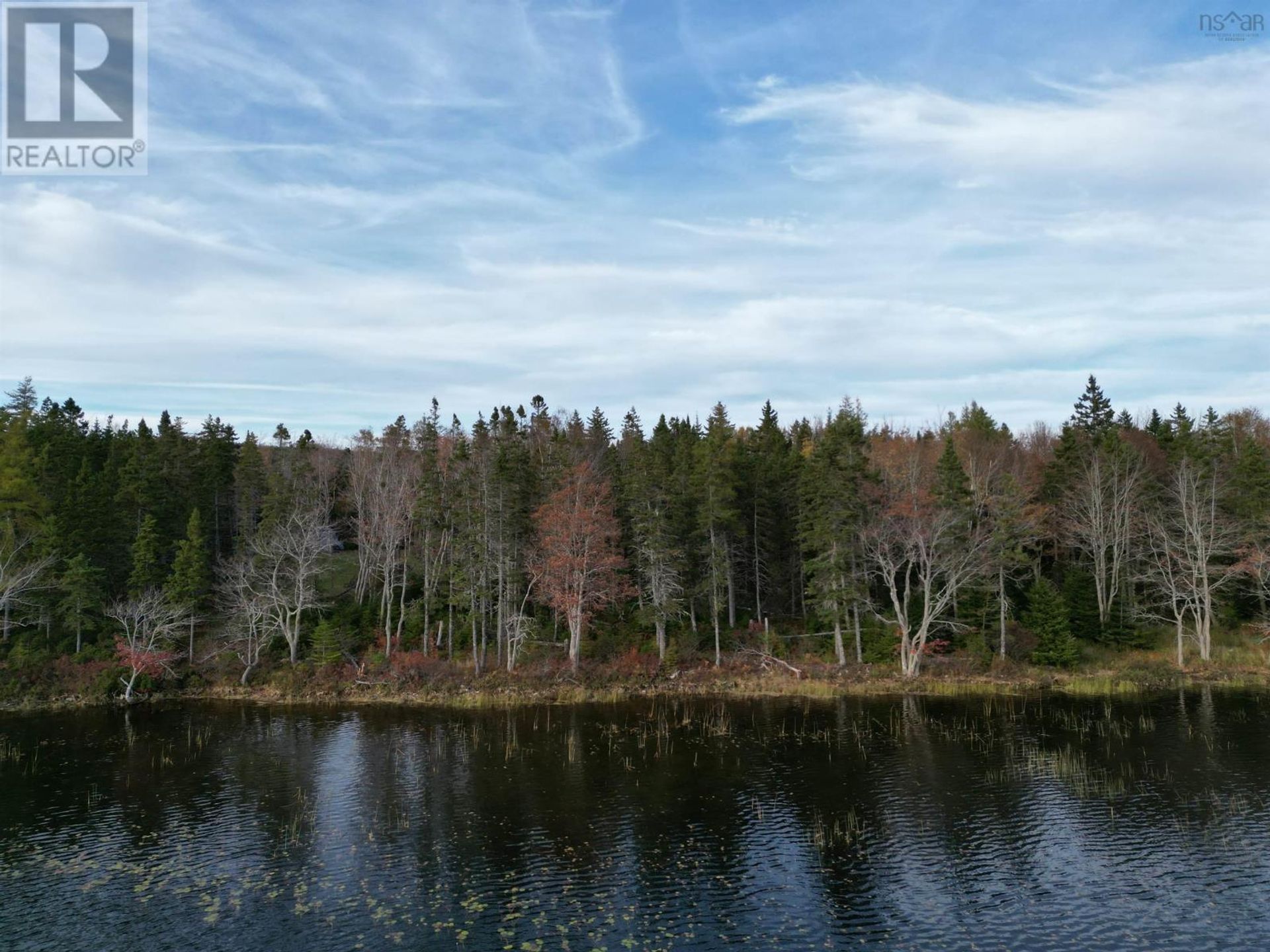 Maa sisään Baddeck, Nova Scotia 11181894