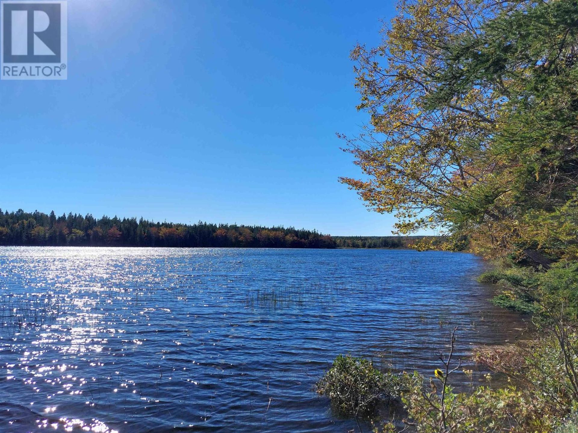 Maa sisään Baddeck, Nova Scotia 11181894