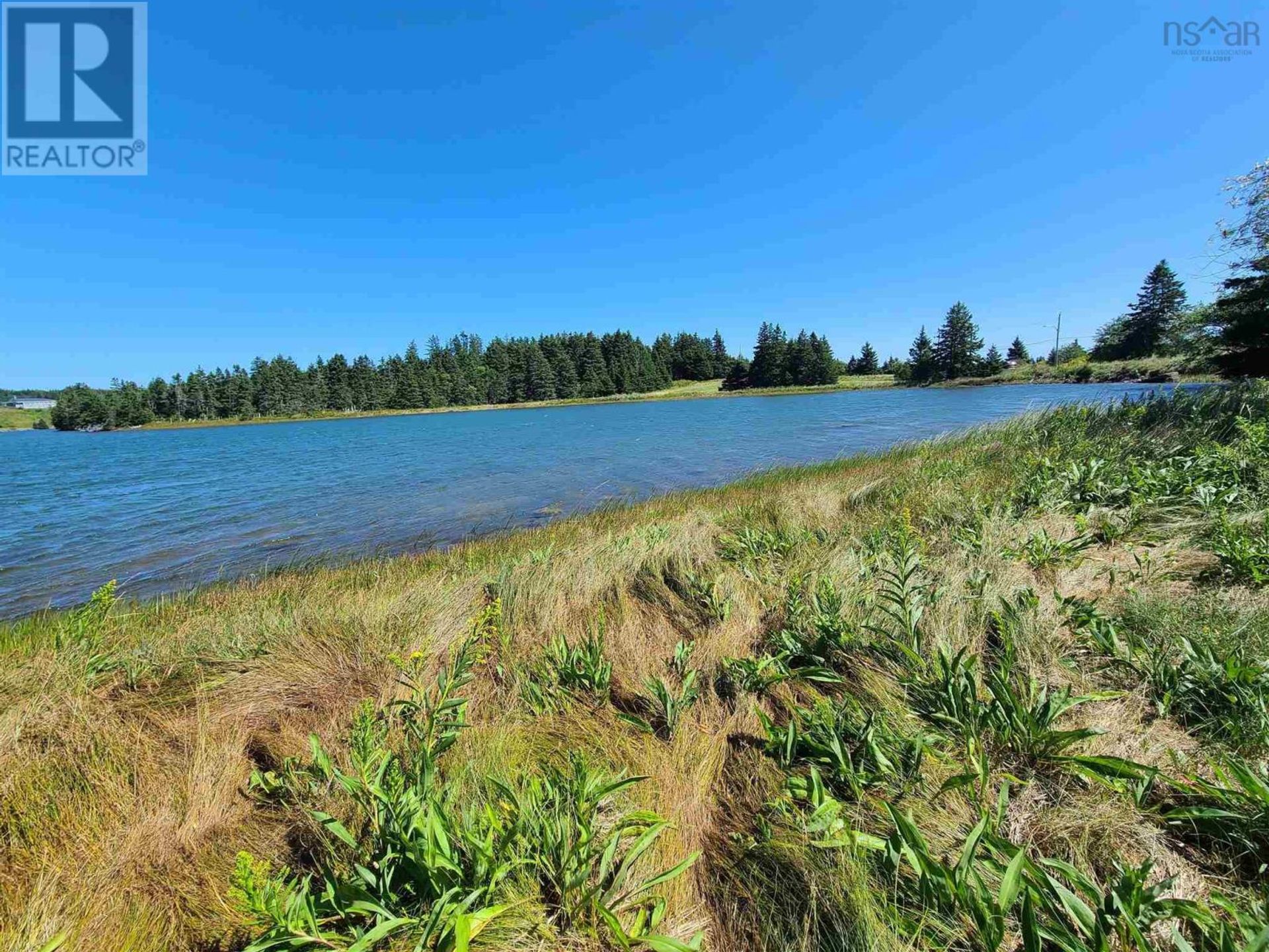 Maa sisään River Bourgeois, Nova Scotia 11181907