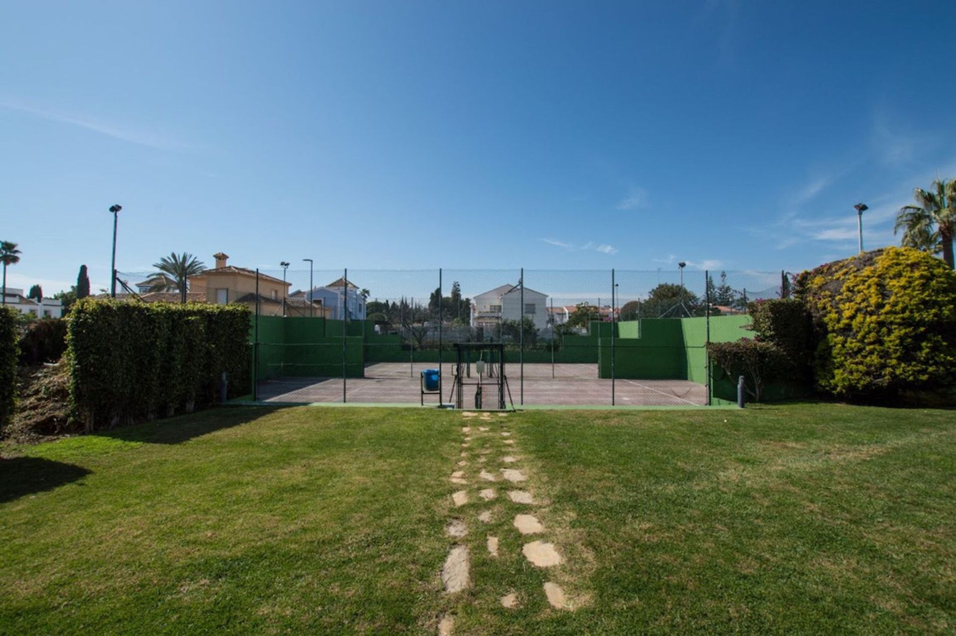 Eigentumswohnung im San Pedro Alcántara, Andalucía 11181909