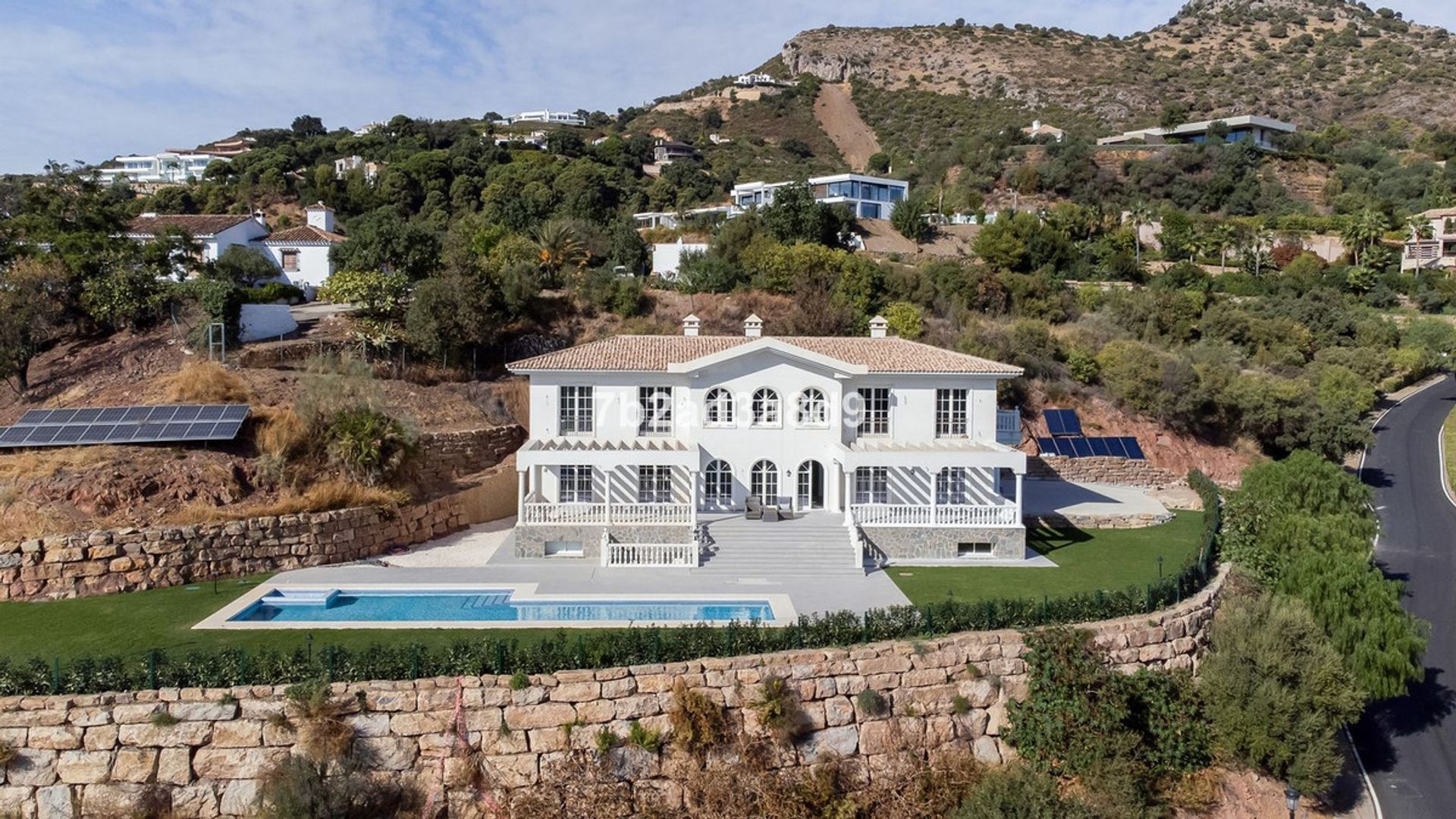 Huis in Benahavis, Andalusië 11182077